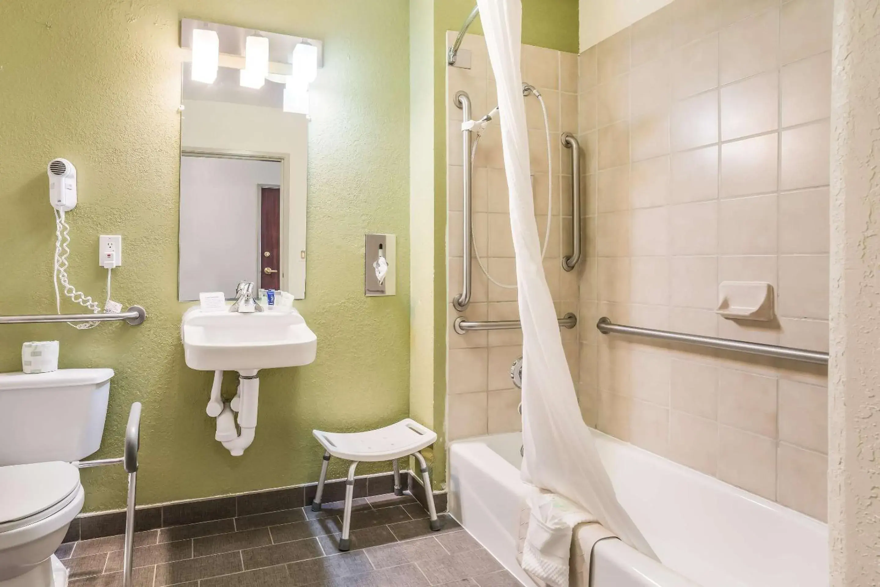 Bedroom in Sleep Inn & Suites Jacksonville near Camp Lejeune Bedroom in Sleep Inn & Suites Jacksonville near Camp Lejeune