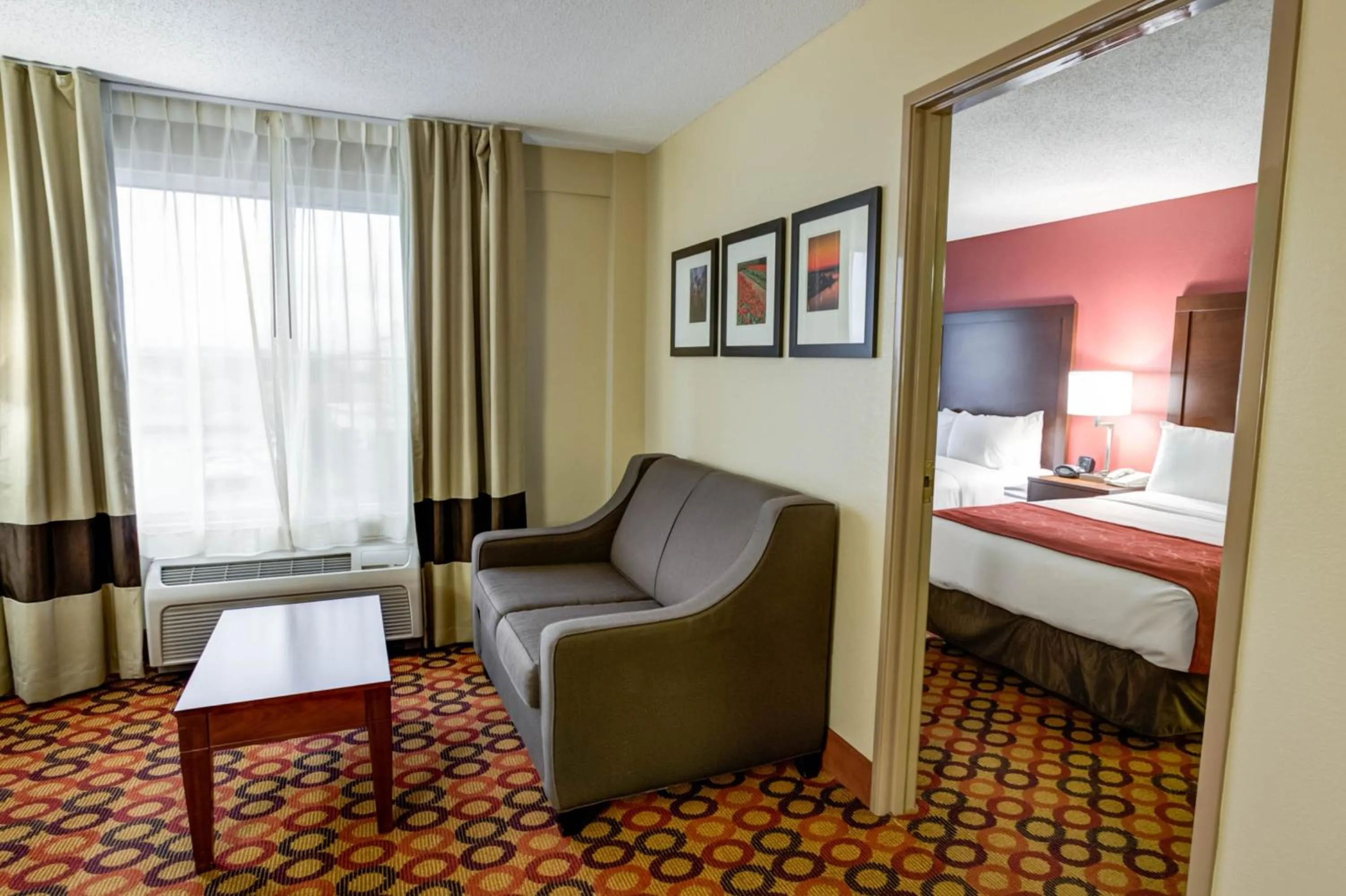 Photo of the whole room in Concord Suites by IHG