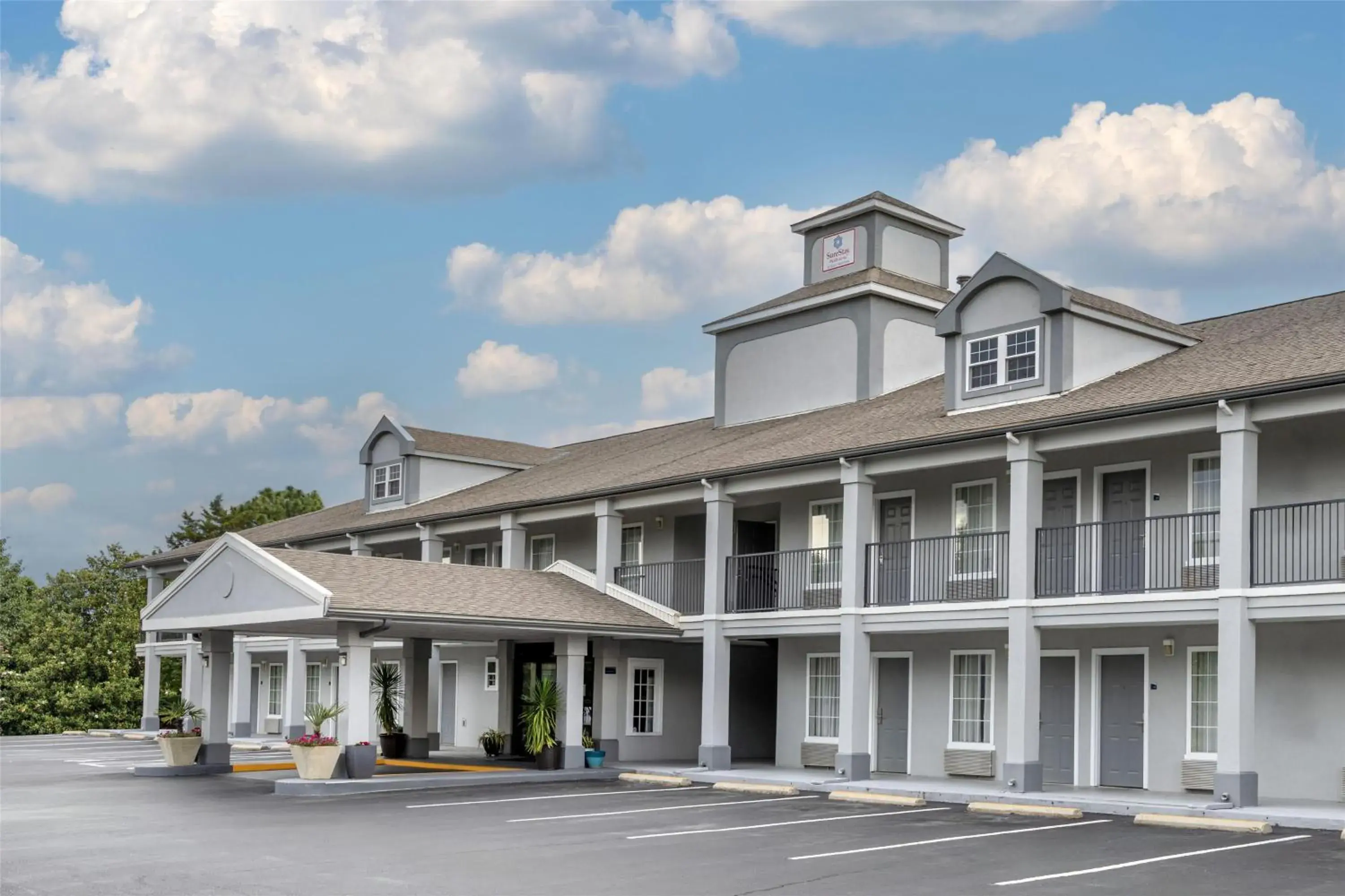 Property building in SureStay Plus Hotel by Best Western Asheboro Property building in SureStay Plus Hotel by Best Western Asheboro