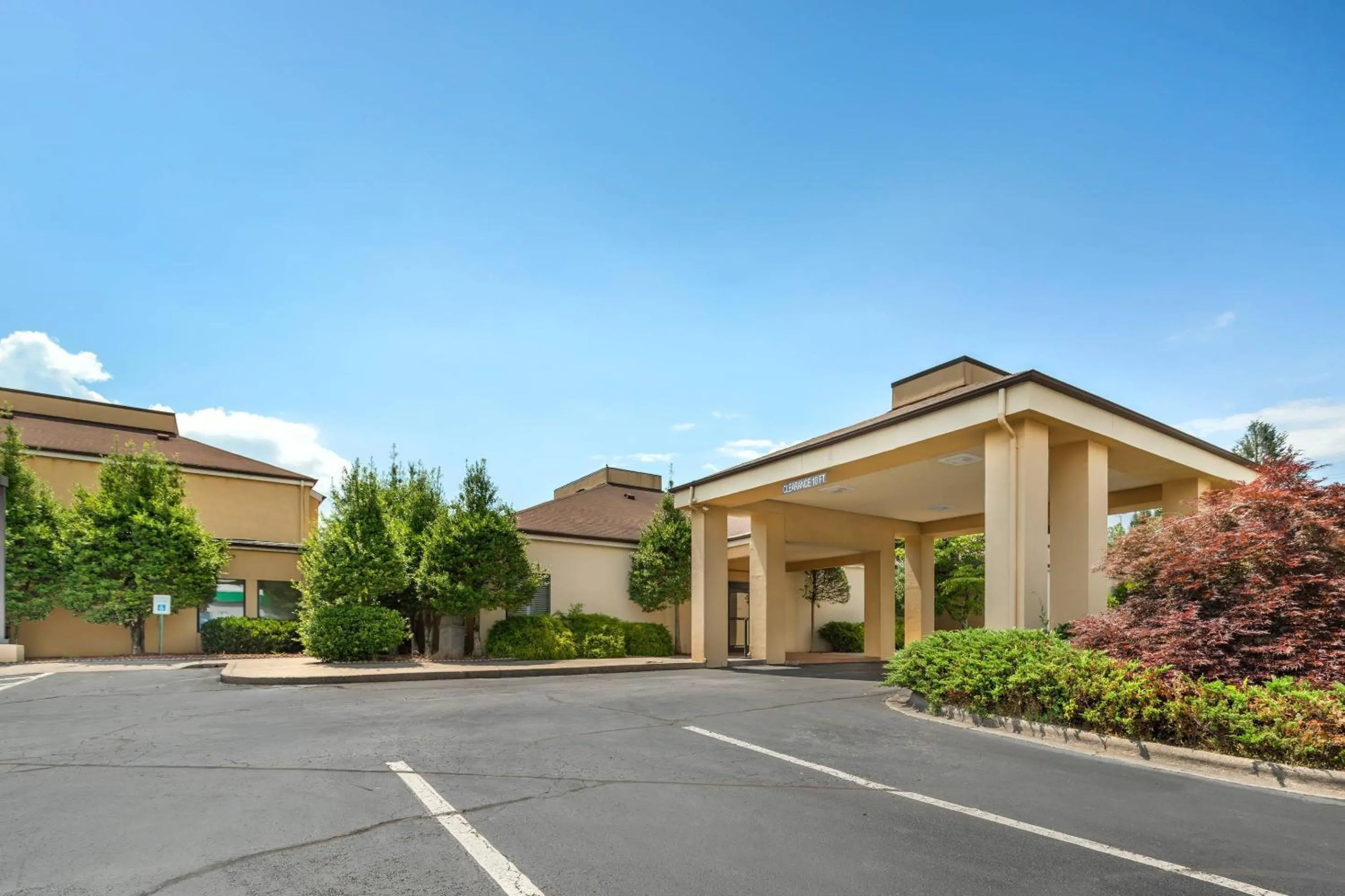 Property building in Quality Inn West of Asheville