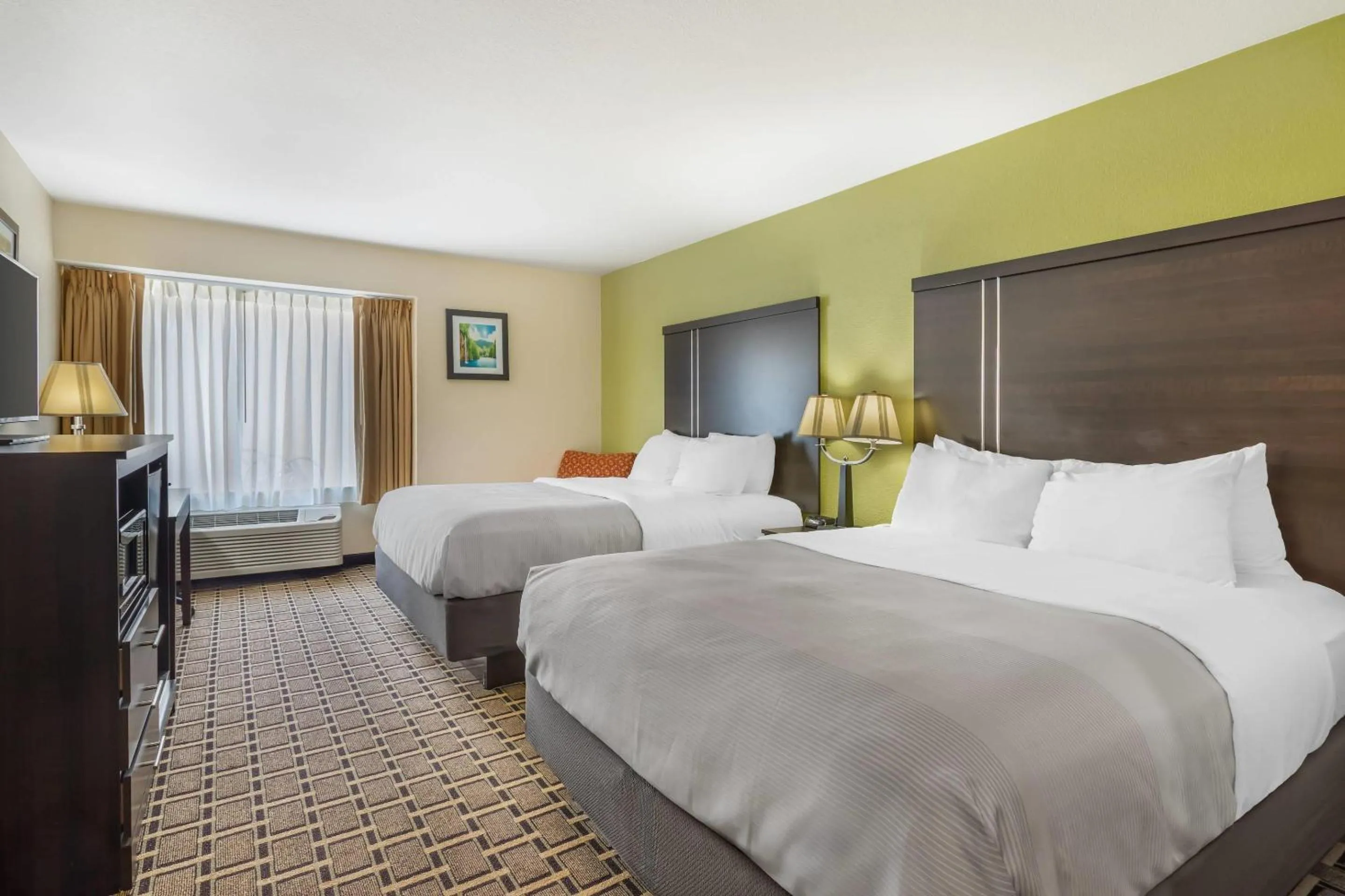 Bedroom, Bed in Quality Inn West of Asheville