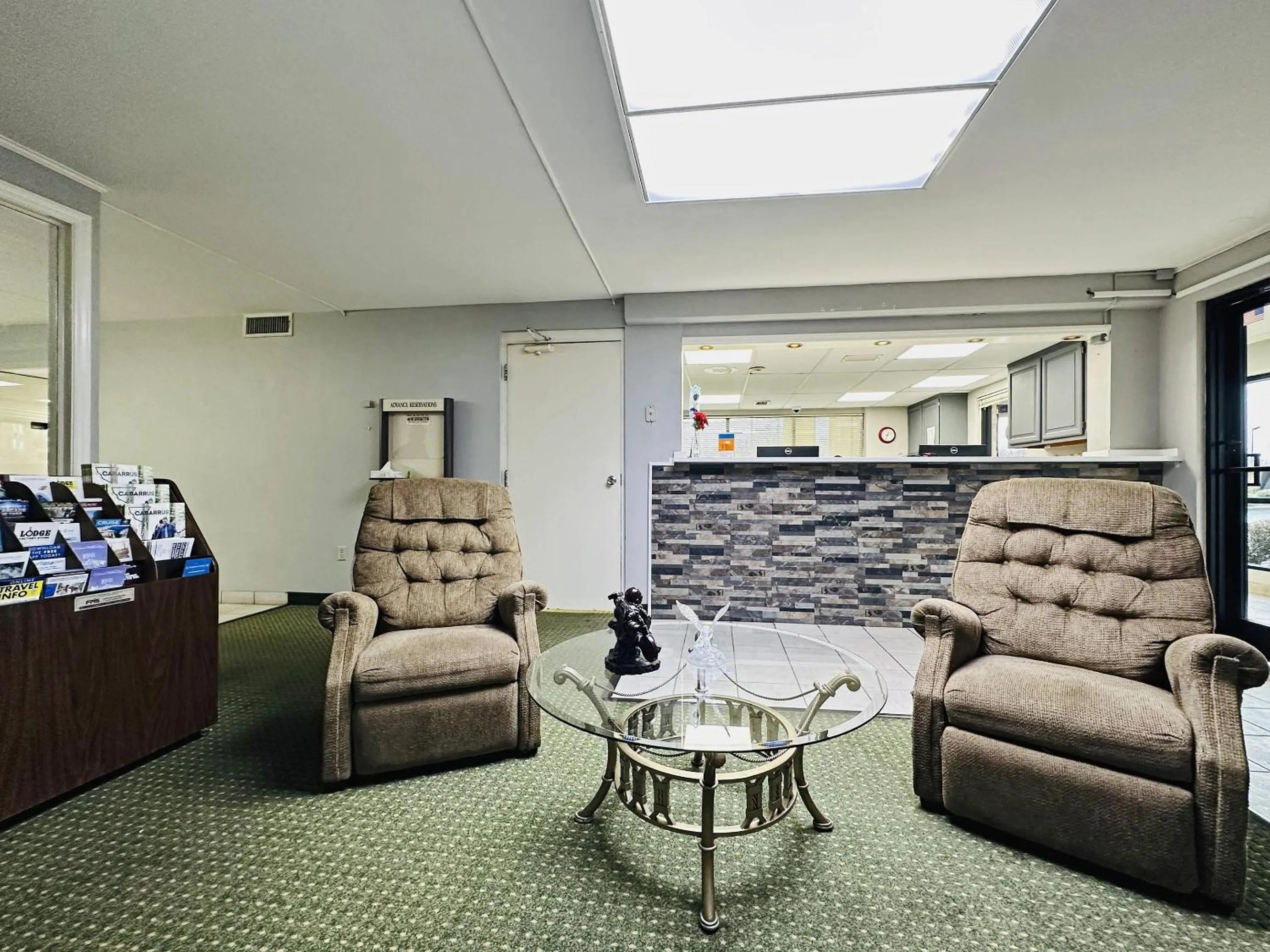 Lobby or reception in Econo Lodge