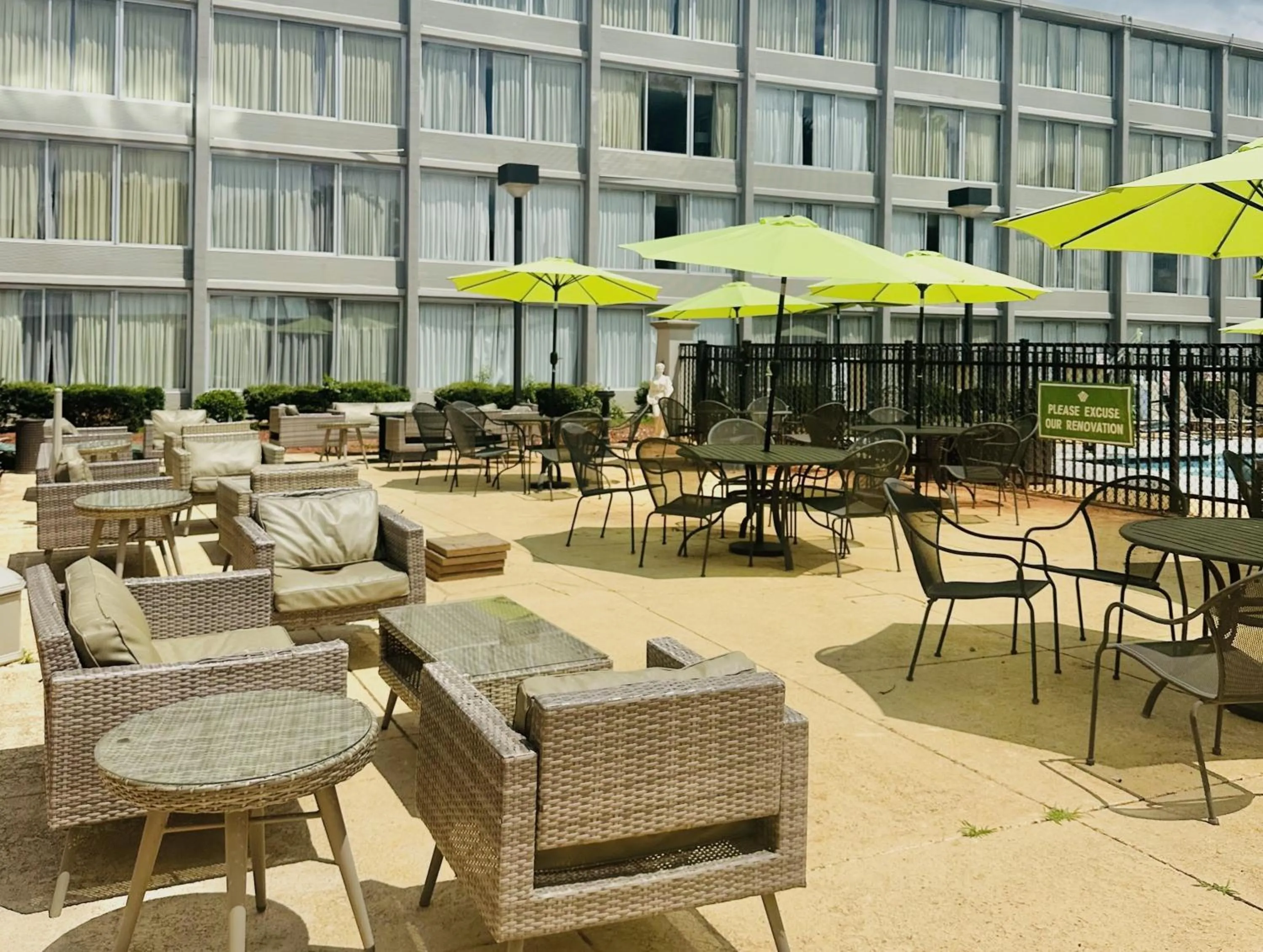 Swimming pool in Wyndham Garden Greensboro