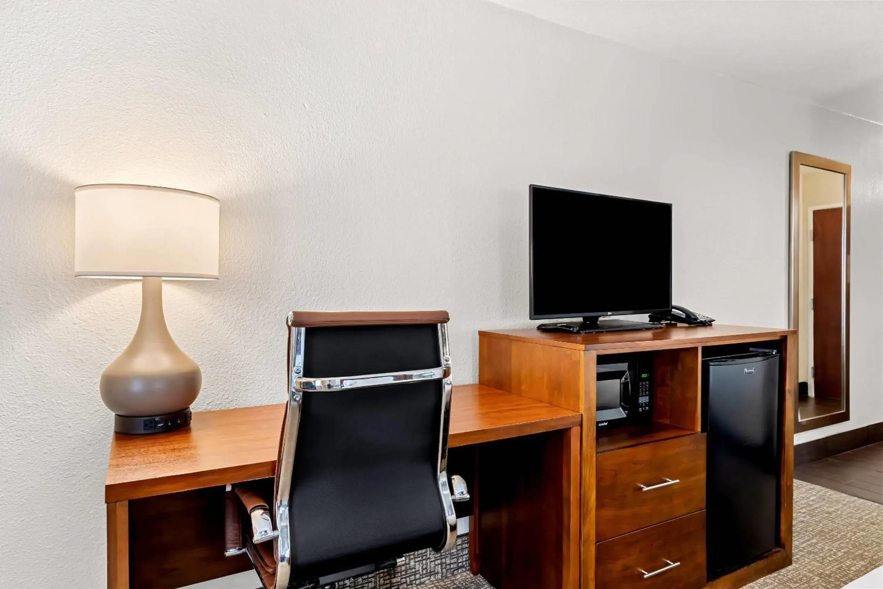 Bedroom in Comfort Inn University Bedroom in Comfort Inn University