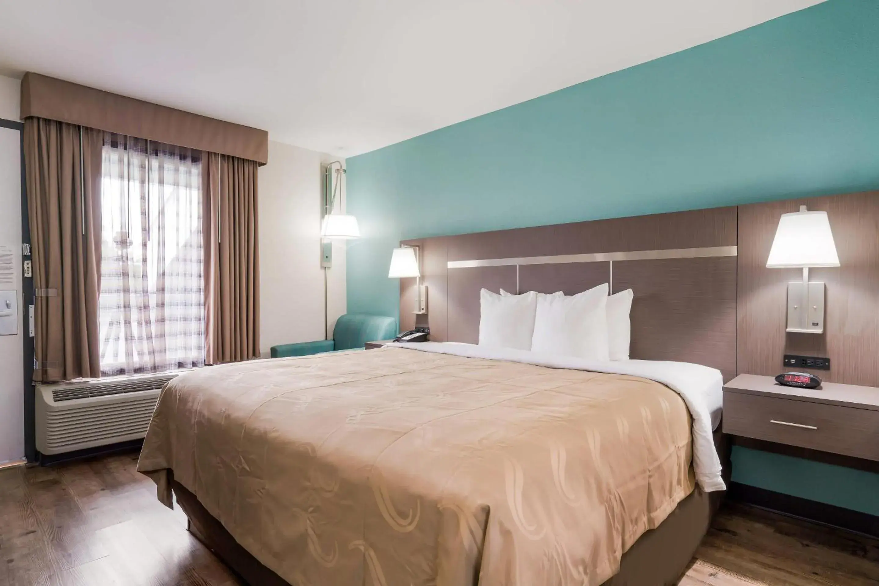 Bedroom, Bed in Quality Inn Greenville near University Bedroom, Bed in Quality Inn Greenville near University