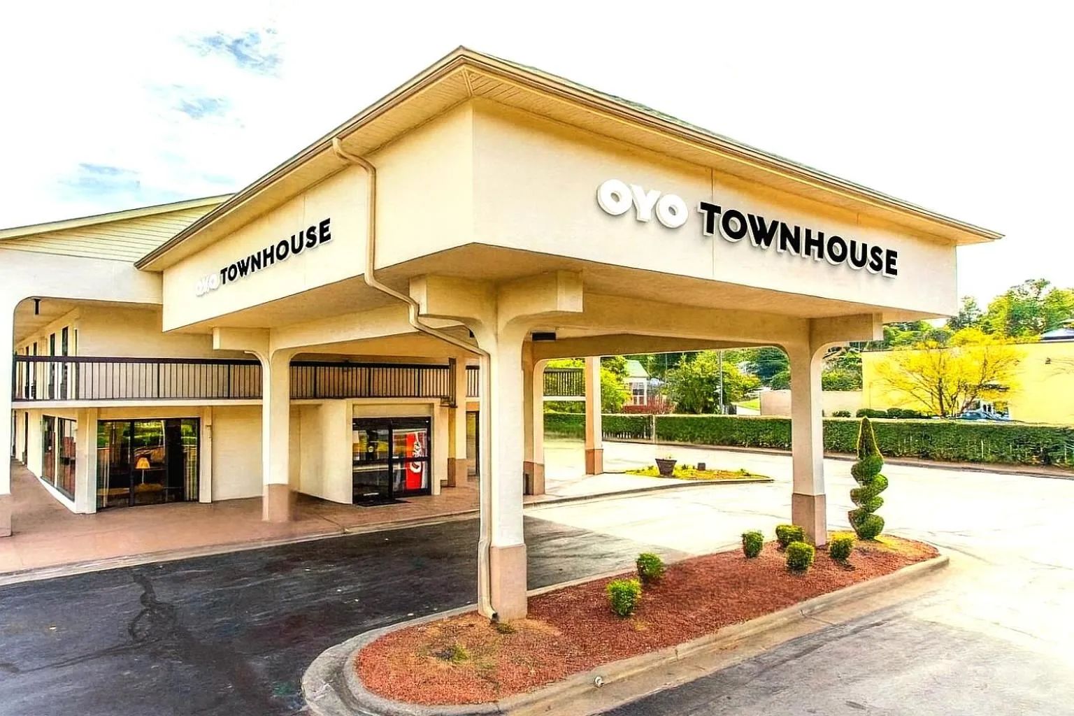 Facade/entrance in Townhouse Winston Salem - University