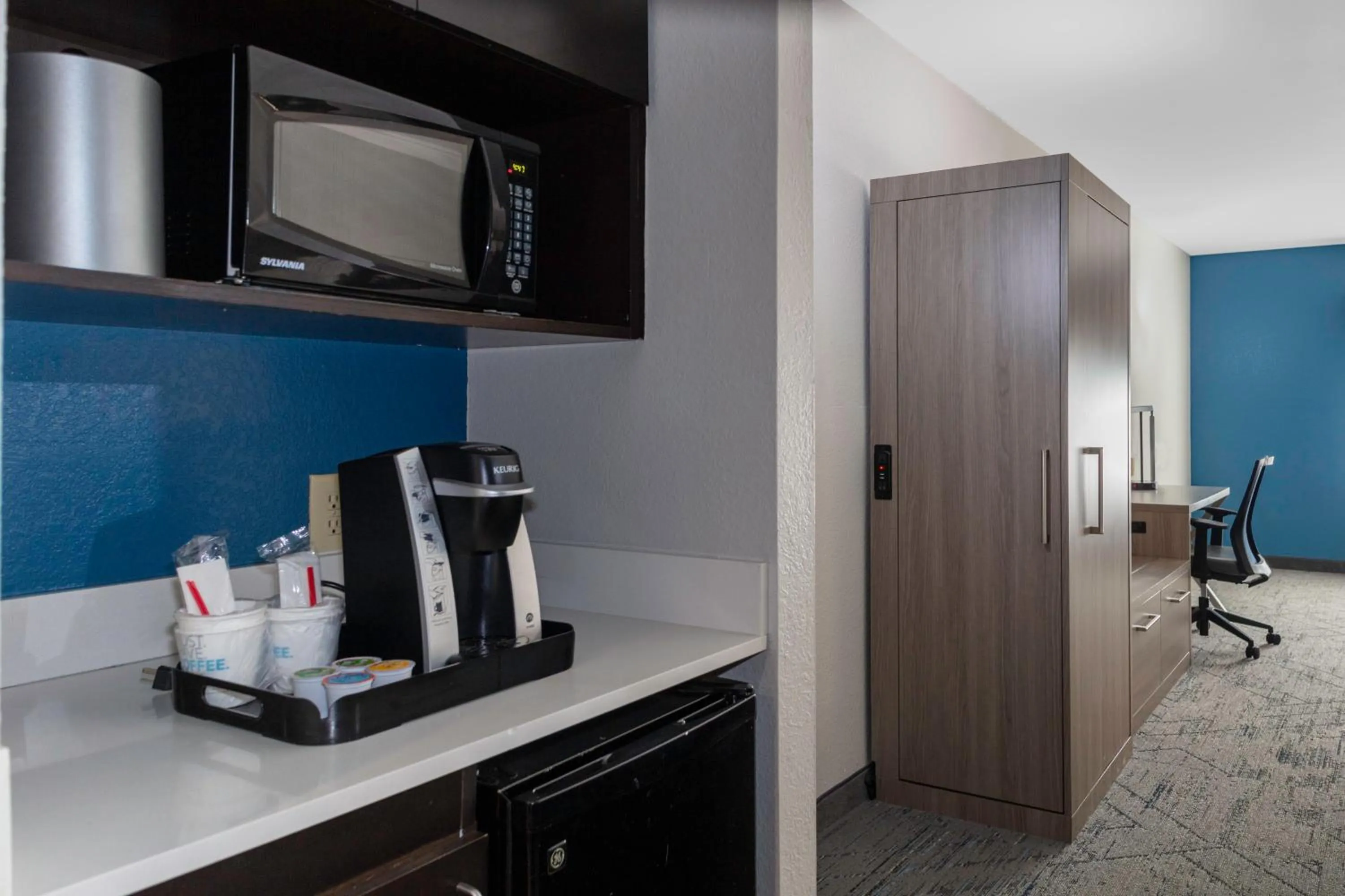 Photo of the whole room in Holiday Inn Express & Suites Roanoke Rapids by IHG