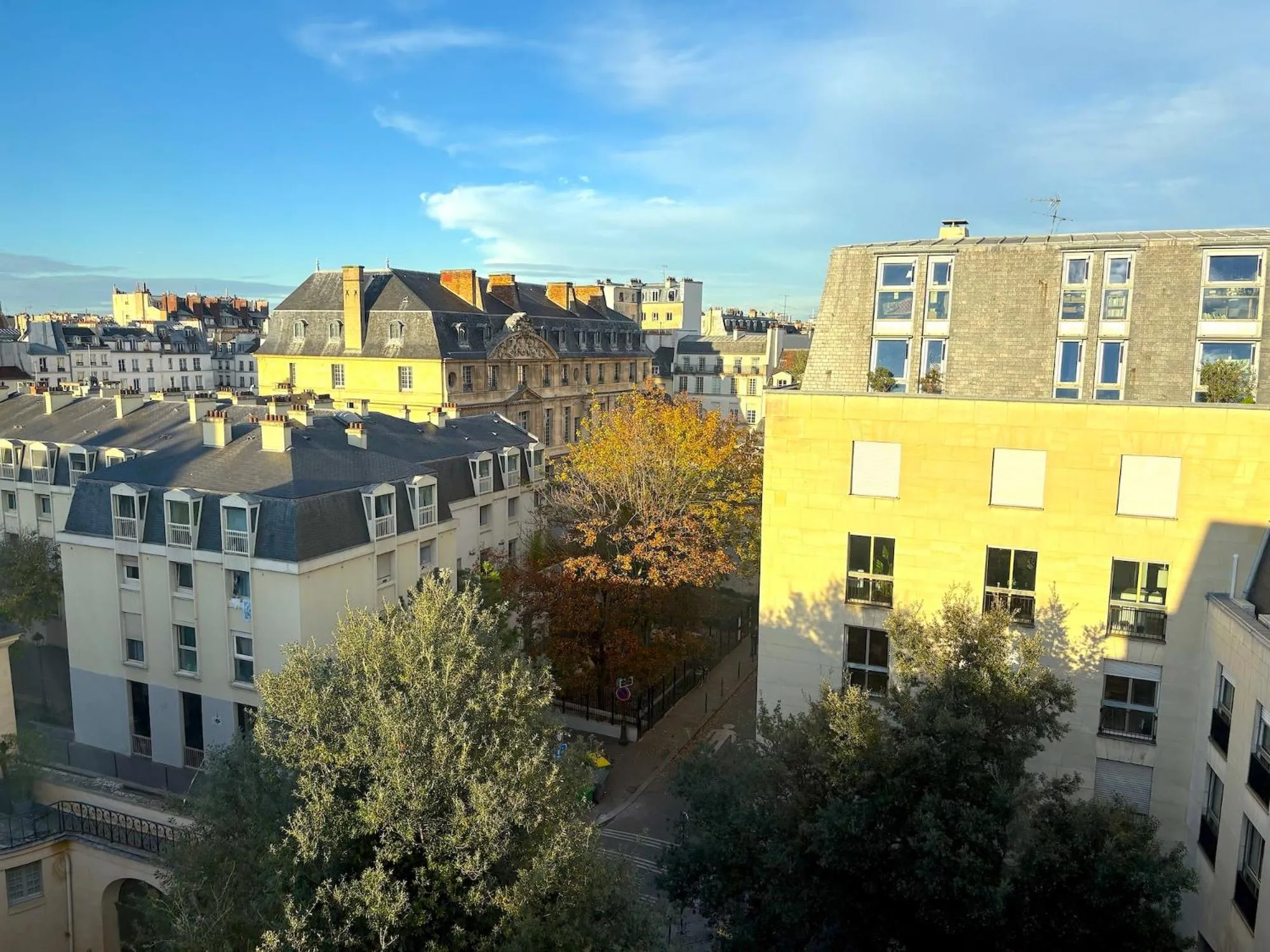 Day in Le Penthouse Thorigny
