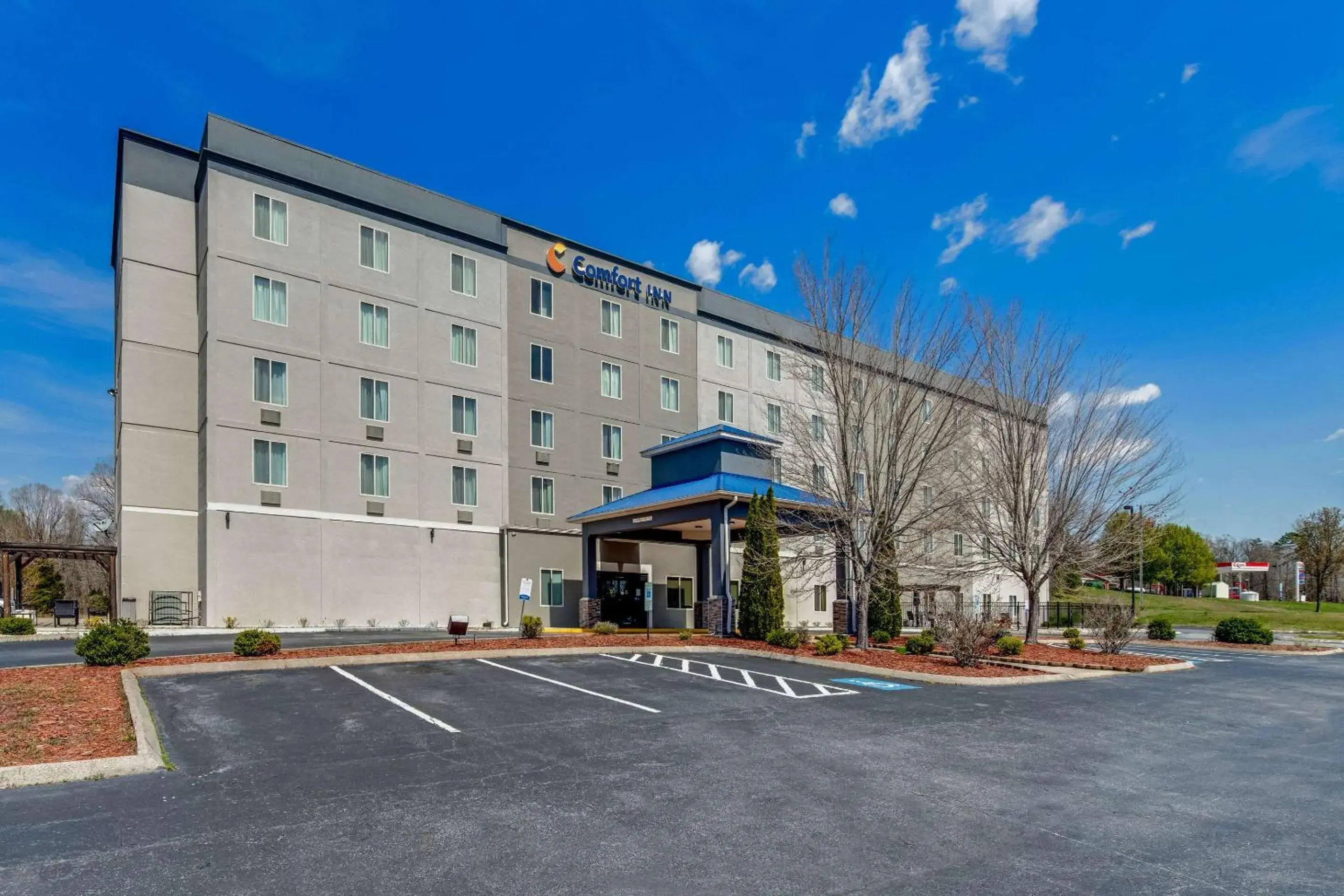 Property building in Comfort Inn Thomasville I-85 Property building in Comfort Inn Thomasville I-85