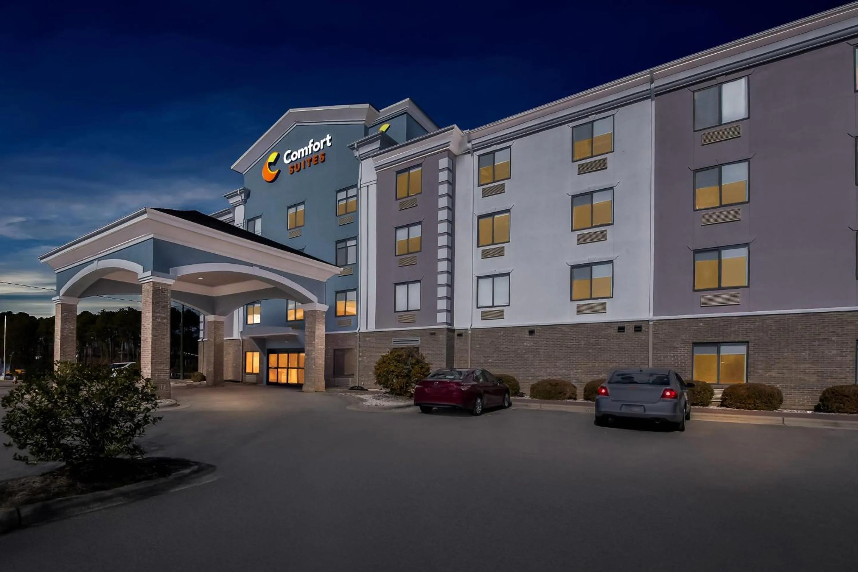 Property building in Comfort Suites Sanford