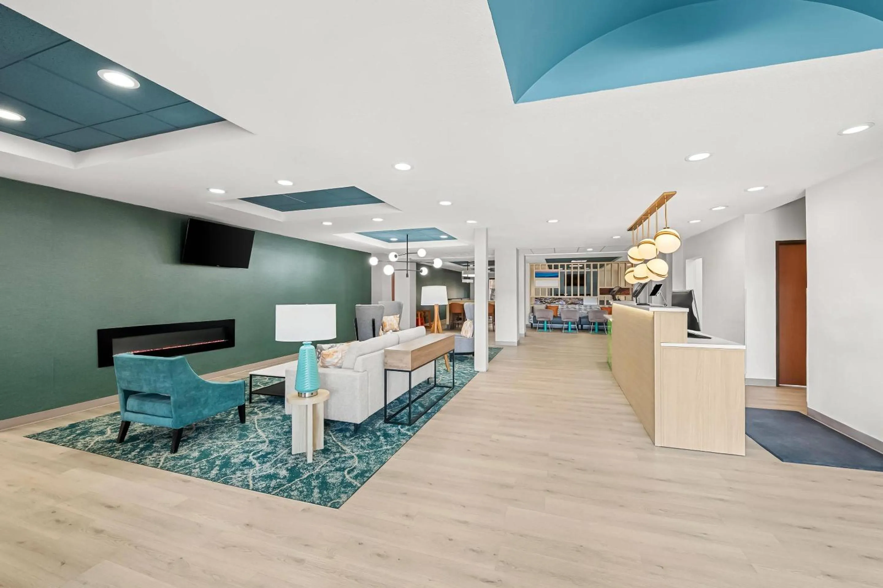 Lobby or reception in Comfort Suites Sanford