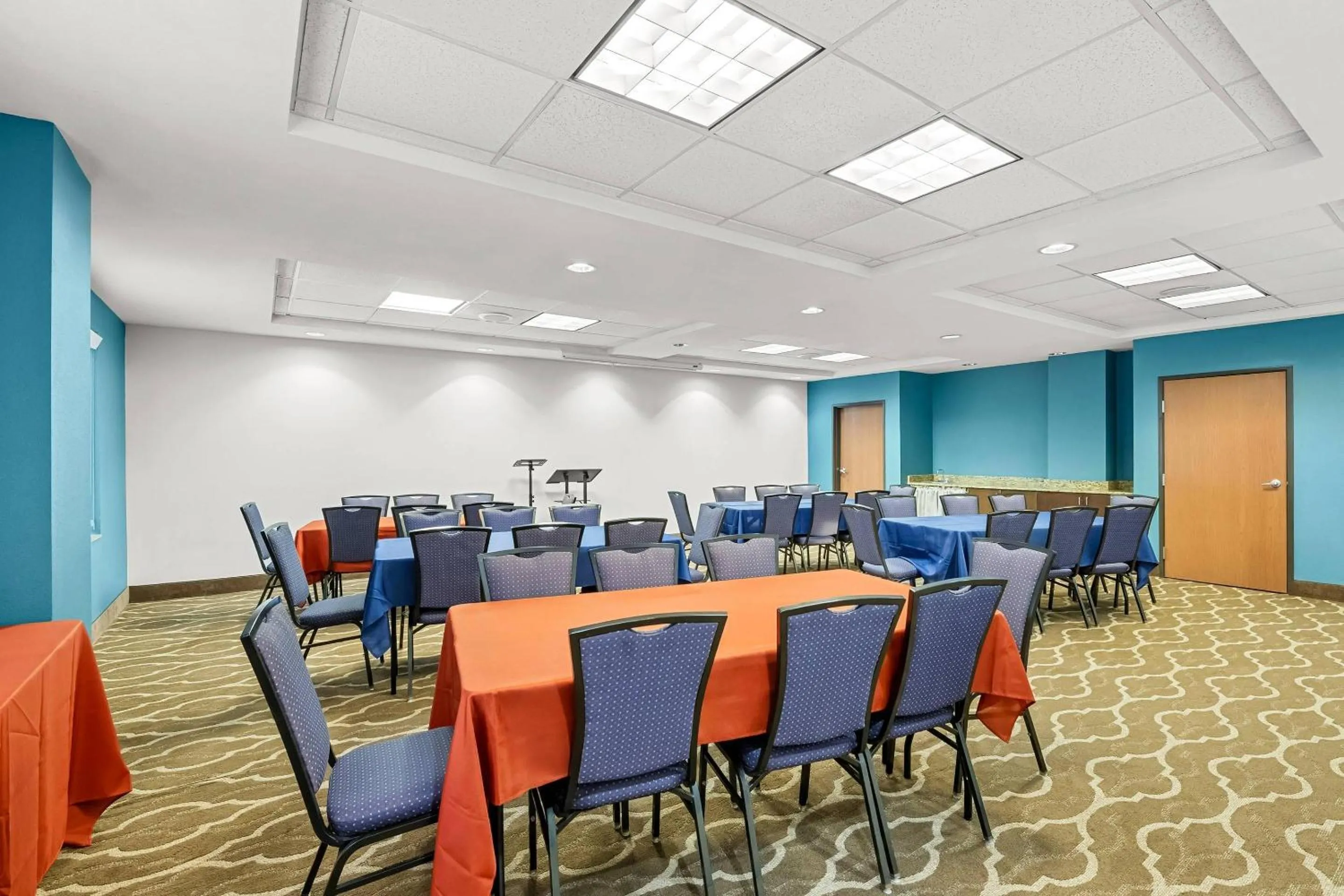 Meeting/conference room in Comfort Suites Sanford