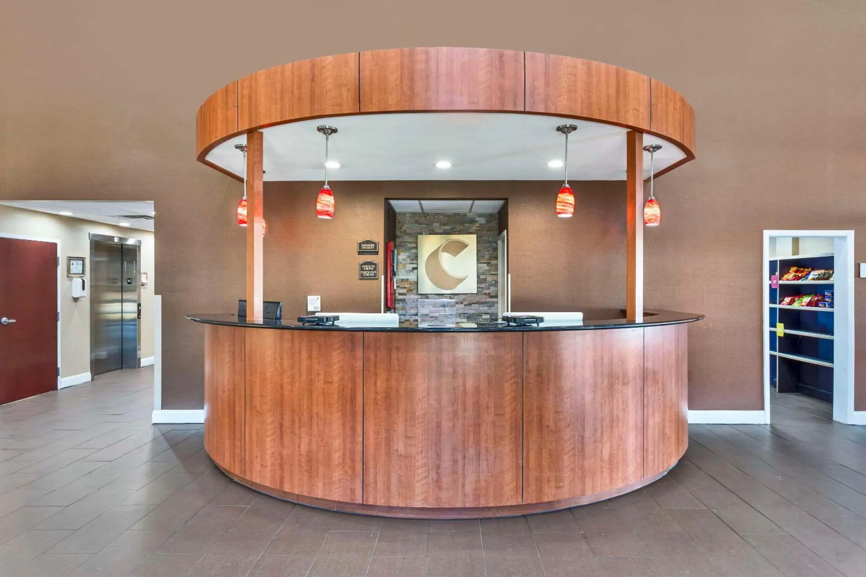 Lobby or reception in Comfort Suites Wilson - I - 95 Lobby or reception in Comfort Suites Wilson - I - 95