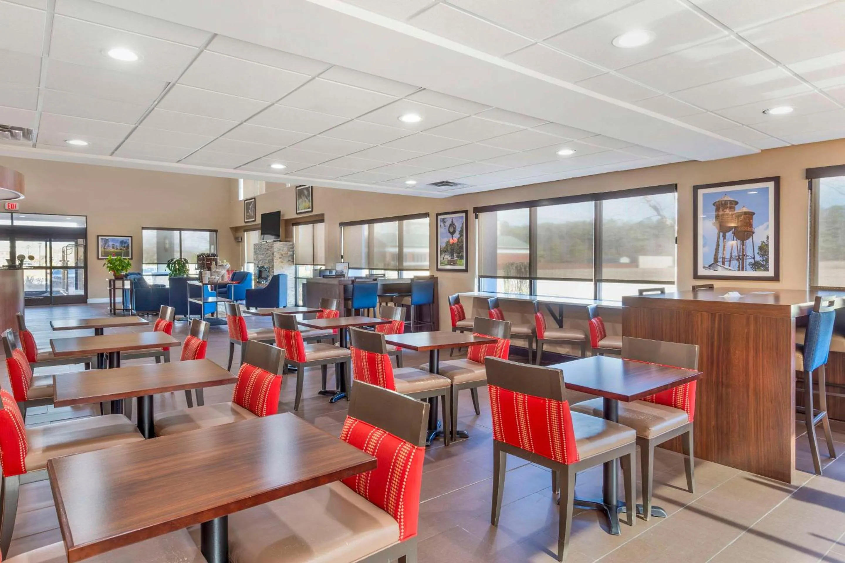 Breakfast in Comfort Suites Wilson - I - 95