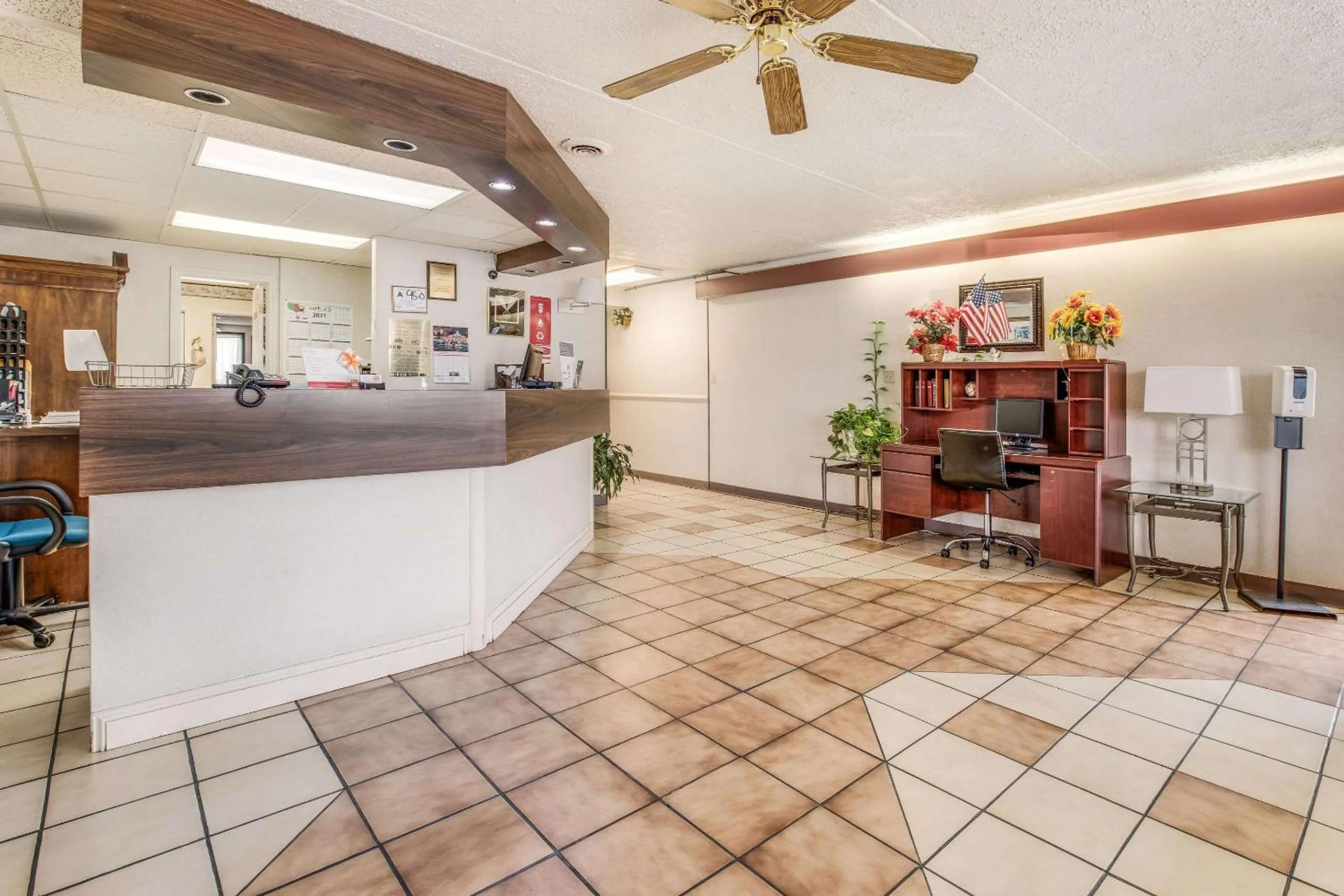 Lobby or reception in Econo Lodge Eden