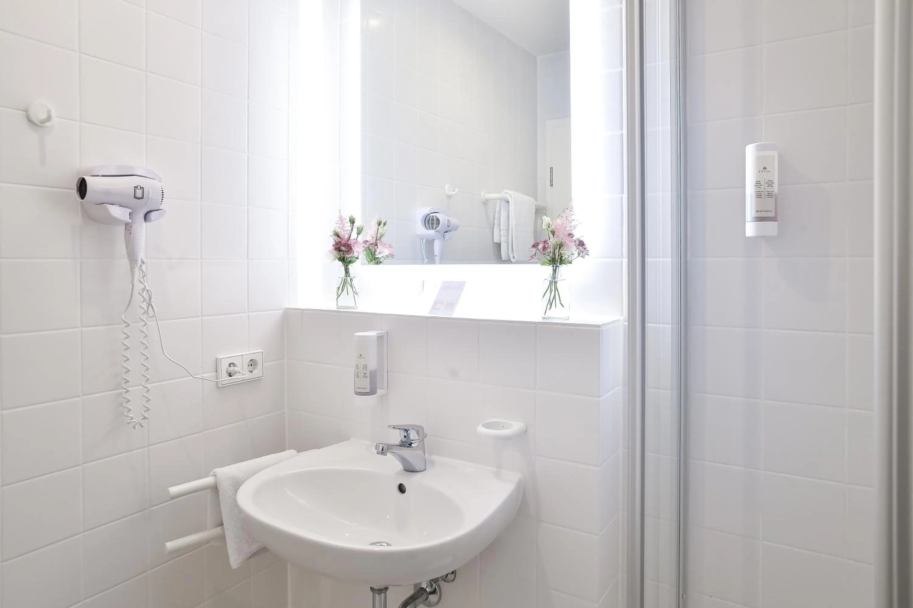 Shower in Habitat Esslingen