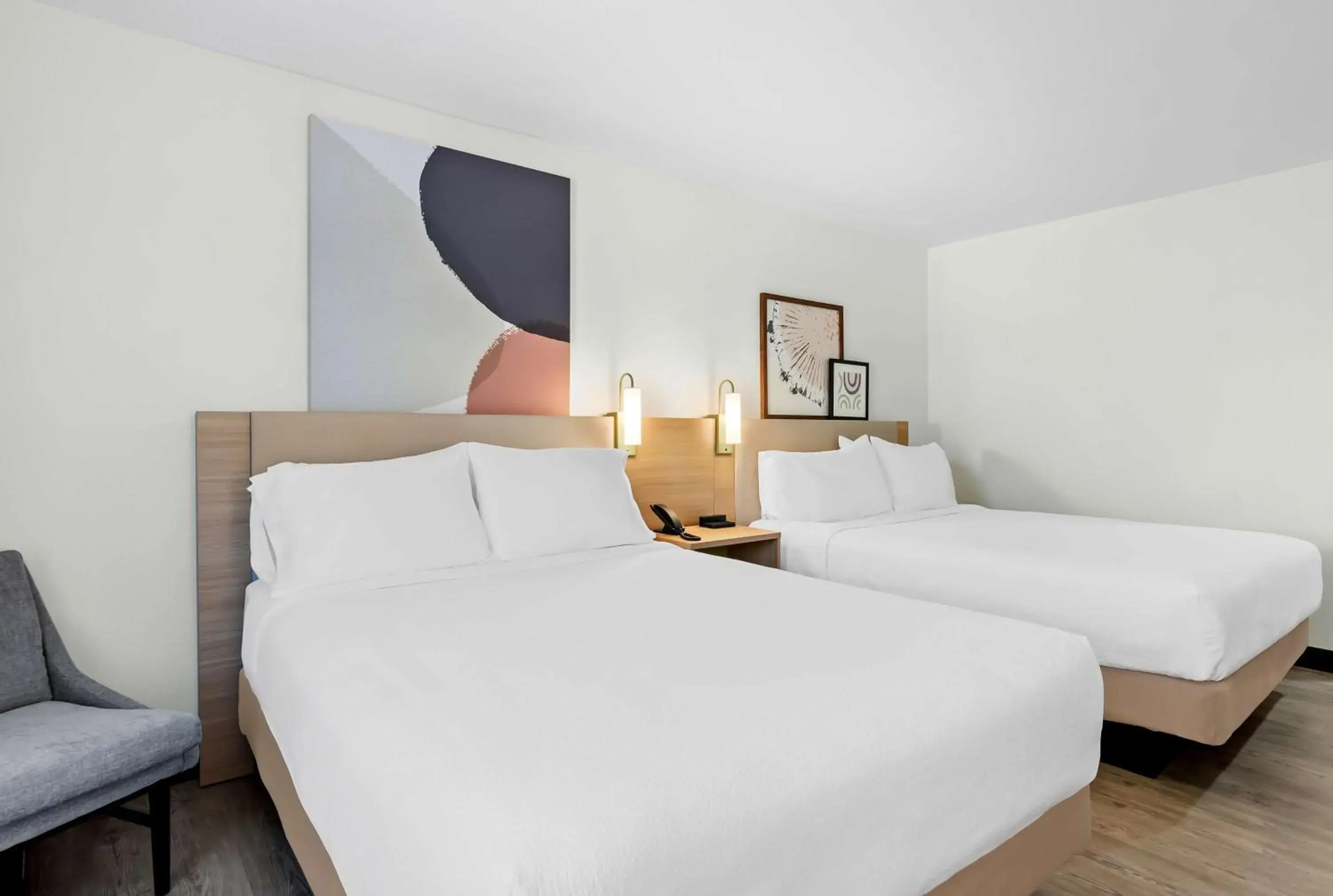 Bed in Spark by Hilton Winston-Salem University Bed in Spark by Hilton Winston-Salem University