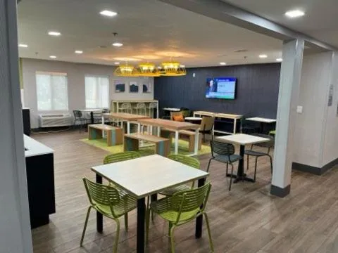 Spark by Hilton Winston-Salem University