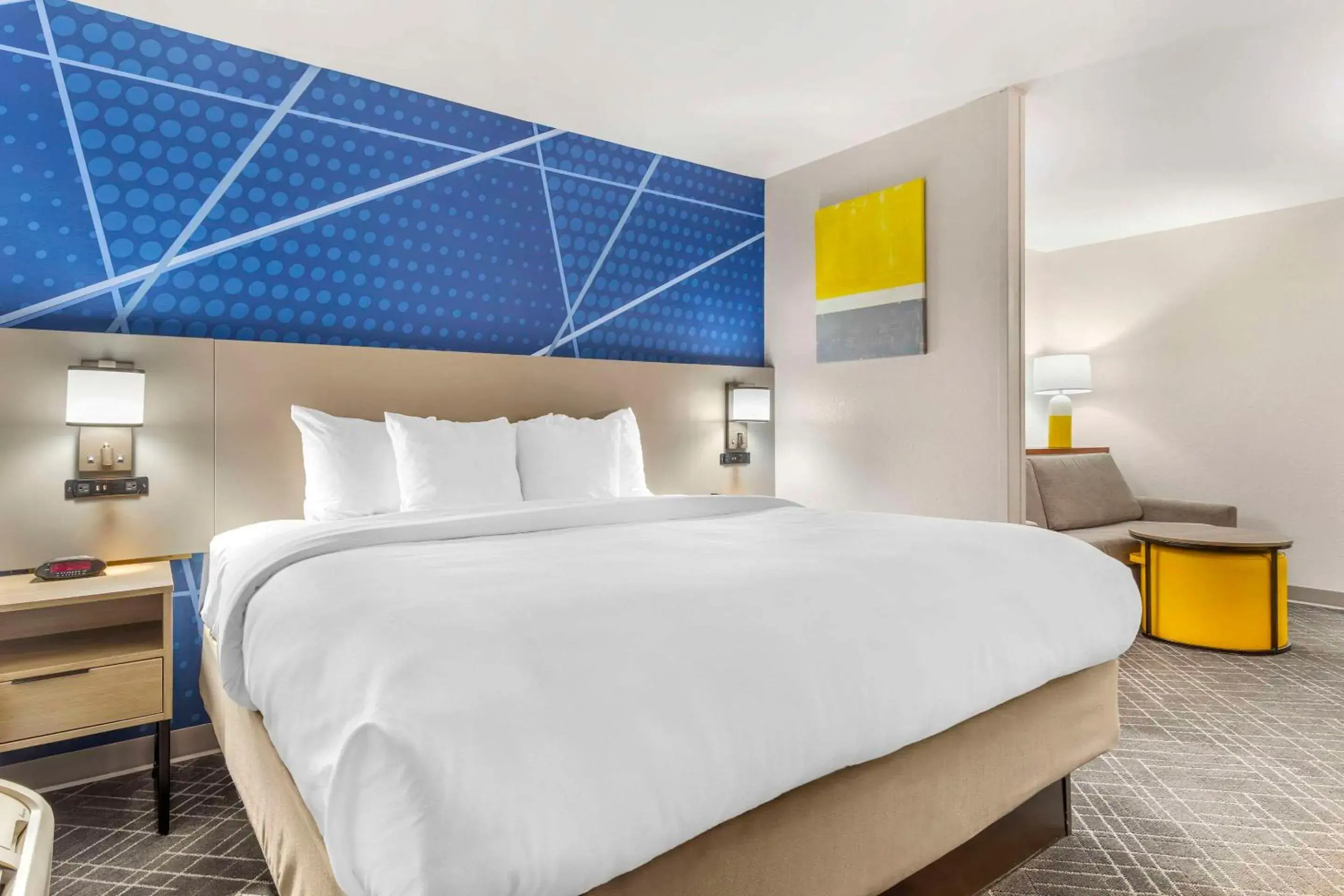 Bedroom, Bed in Comfort Suites Whitsett - Greensboro East Bedroom, Bed in Comfort Suites Whitsett - Greensboro East