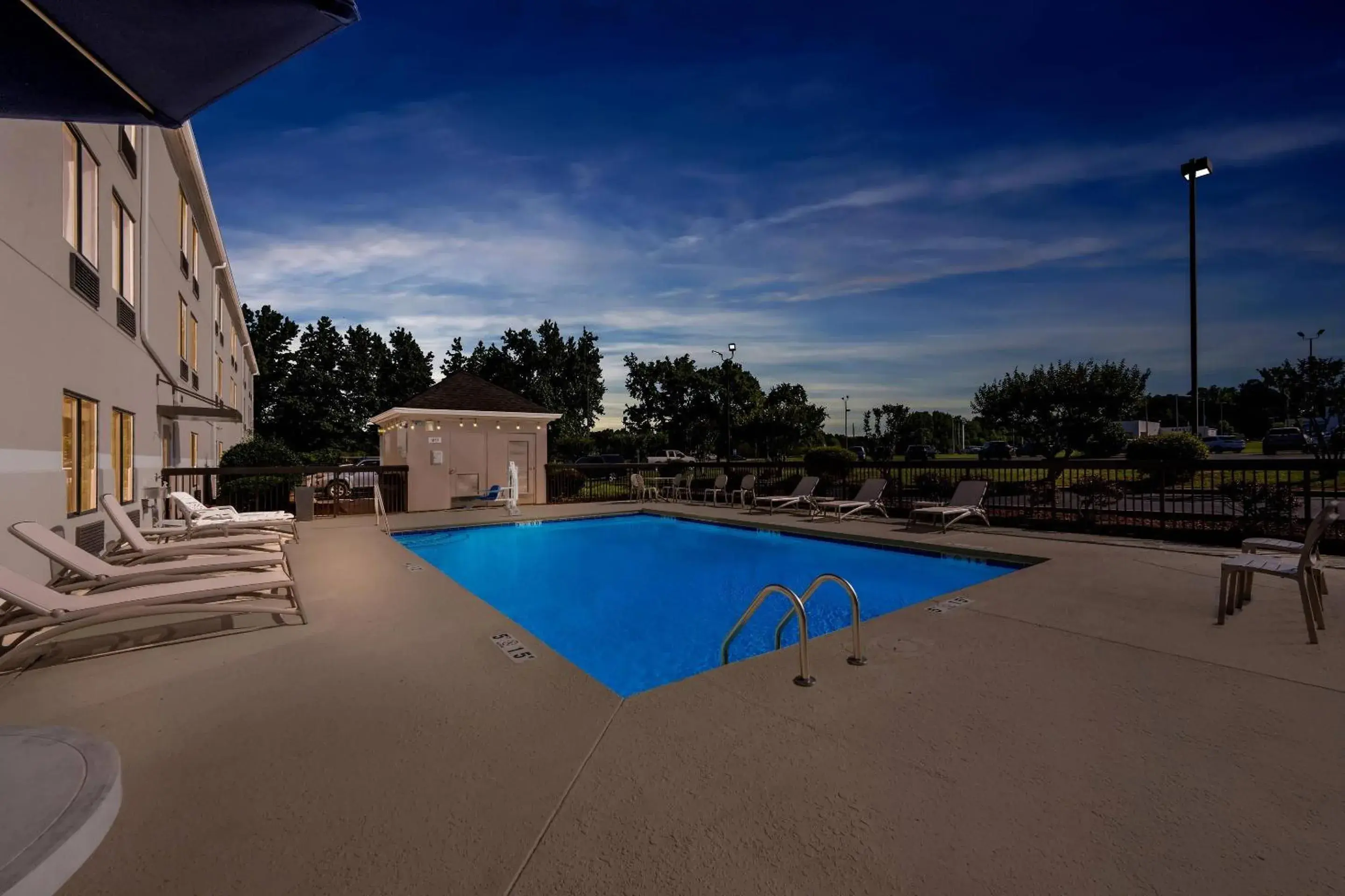 Comfort Inn & Suites Oxford South Comfort Inn & Suites Oxford South