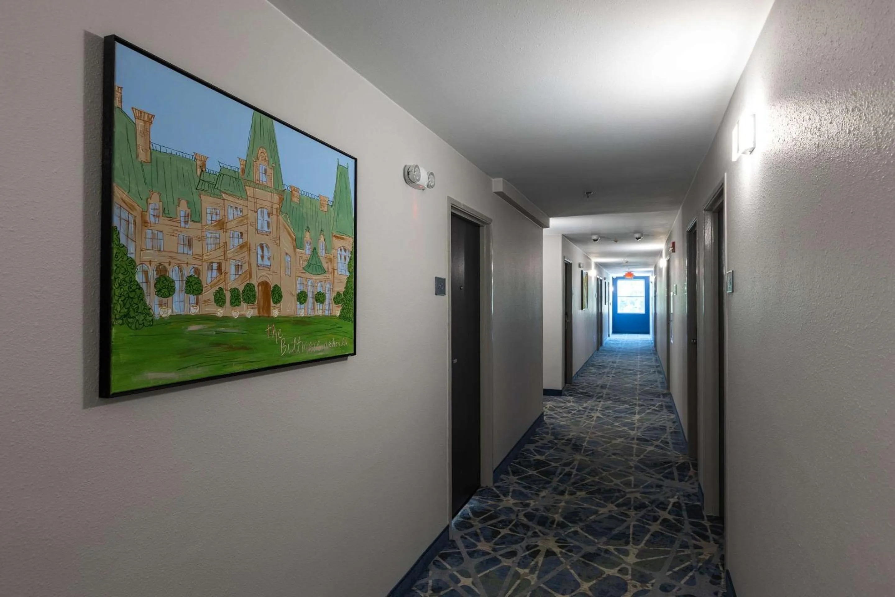 Lobby or reception in Rodeway Inn & Suites near Outlet Mall - Asheville