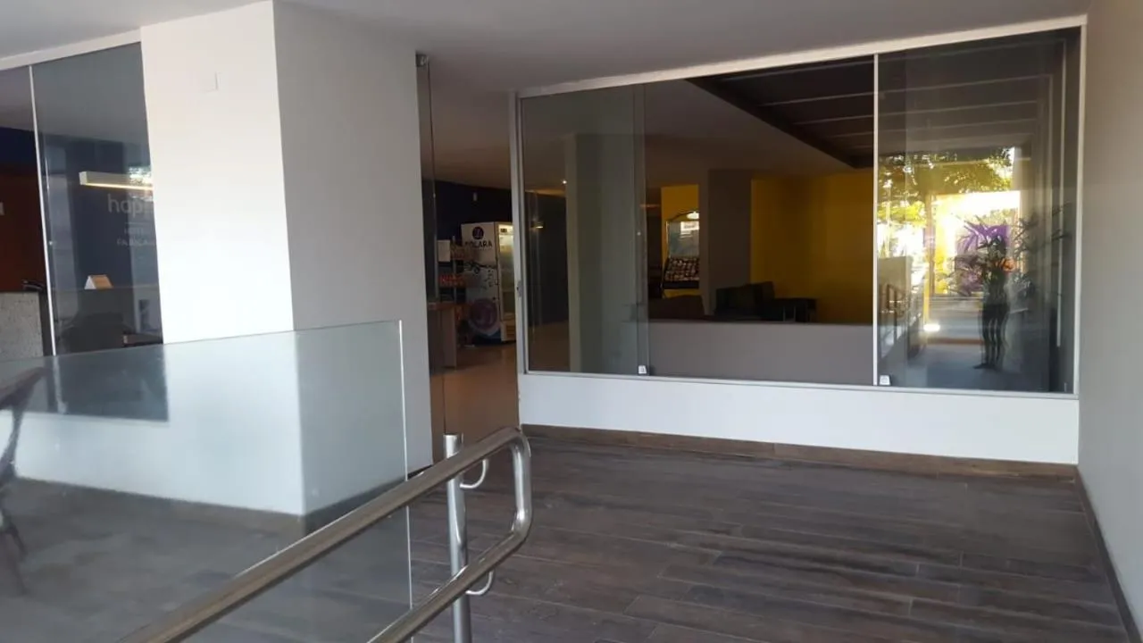 Facade/entrance in Happy Hotel Pajuçara