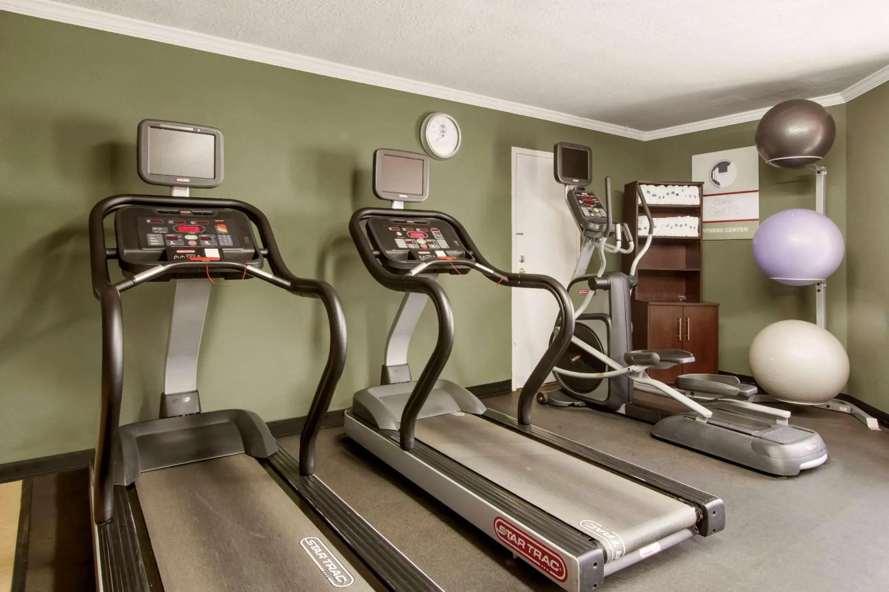 Fitness centre/facilities, Fitness Center/Facilities in Clarion Inn Asheville Airport