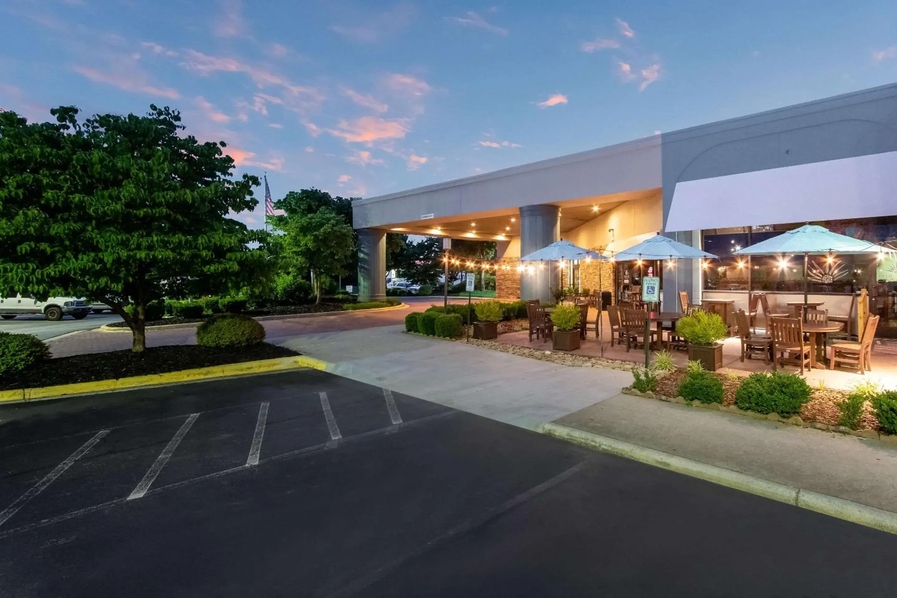 Property building in Clarion Inn Asheville Airport