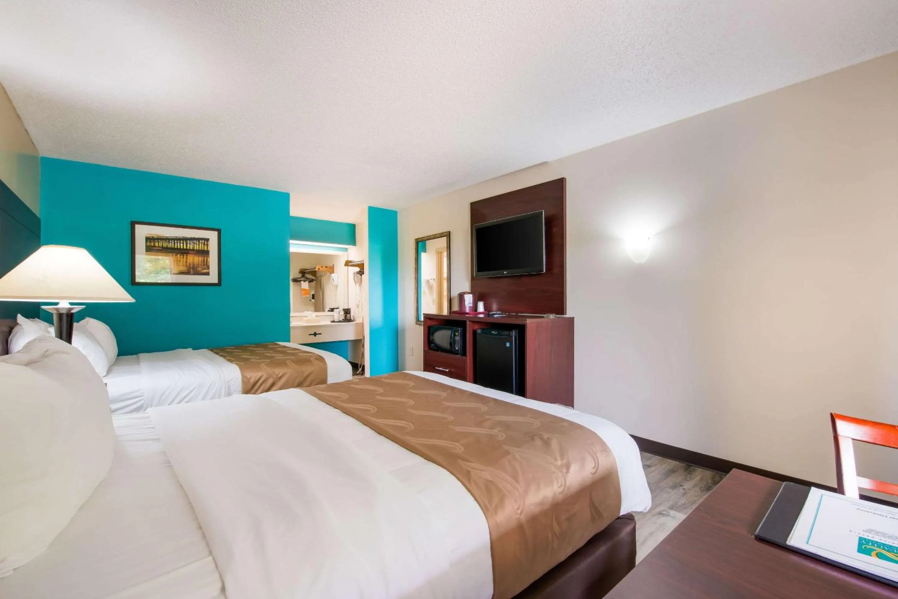 Bedroom, Bed in Quality Inn & Suites Rockingham