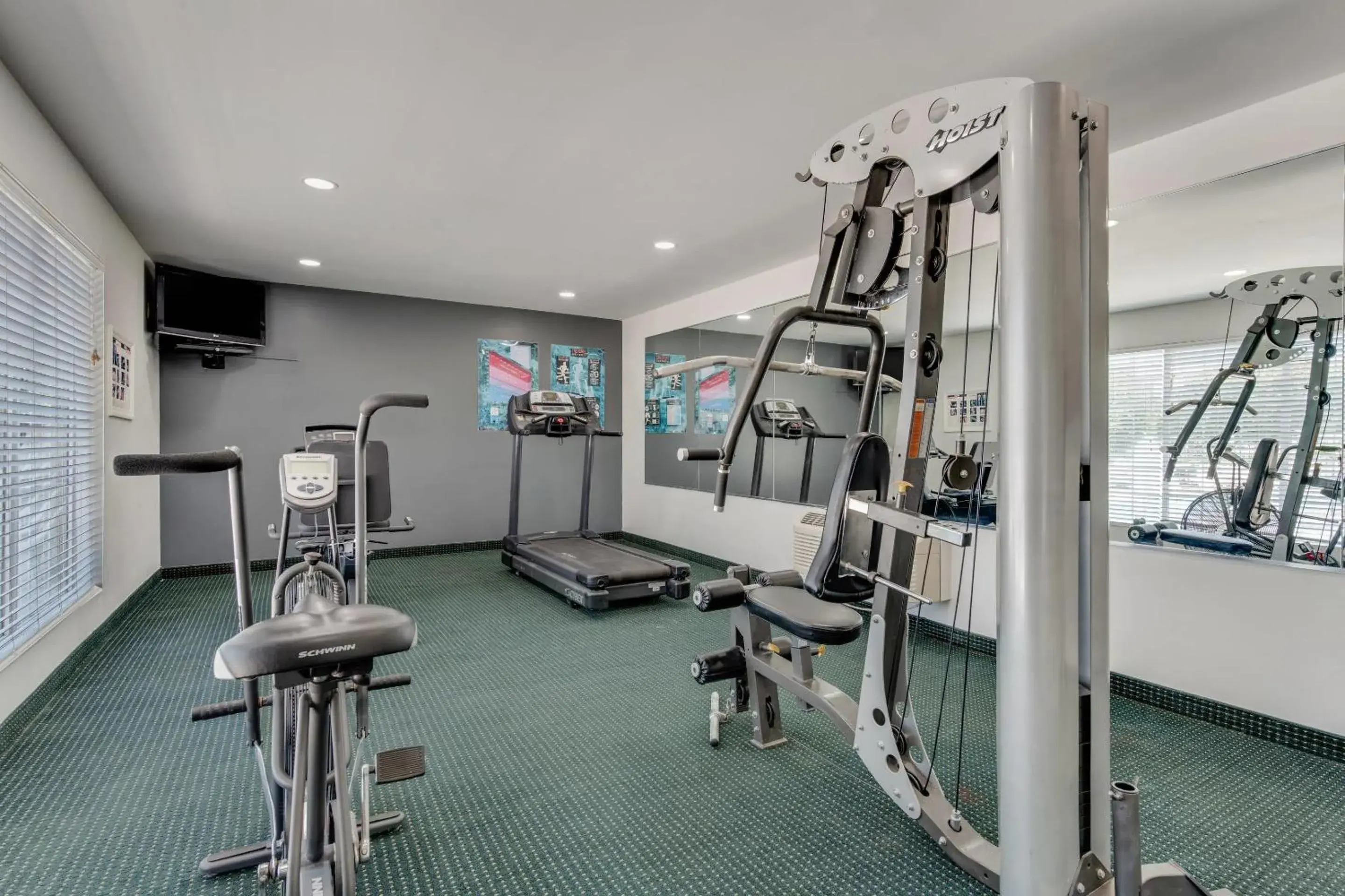 Fitness centre/facilities in Quality Inn Laurinburg Fitness centre/facilities in Quality Inn Laurinburg