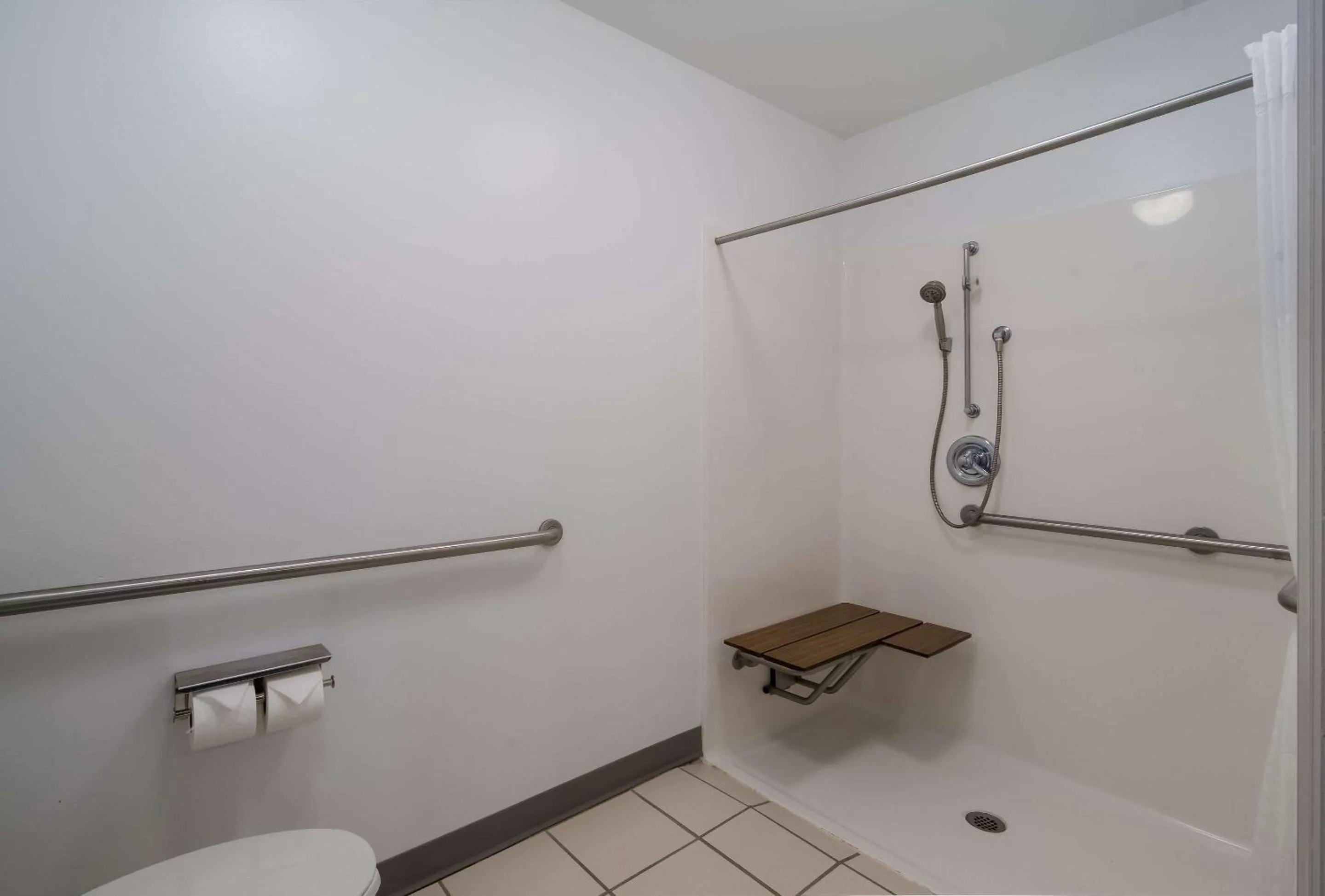 Bathroom in Quality Inn Goldsboro