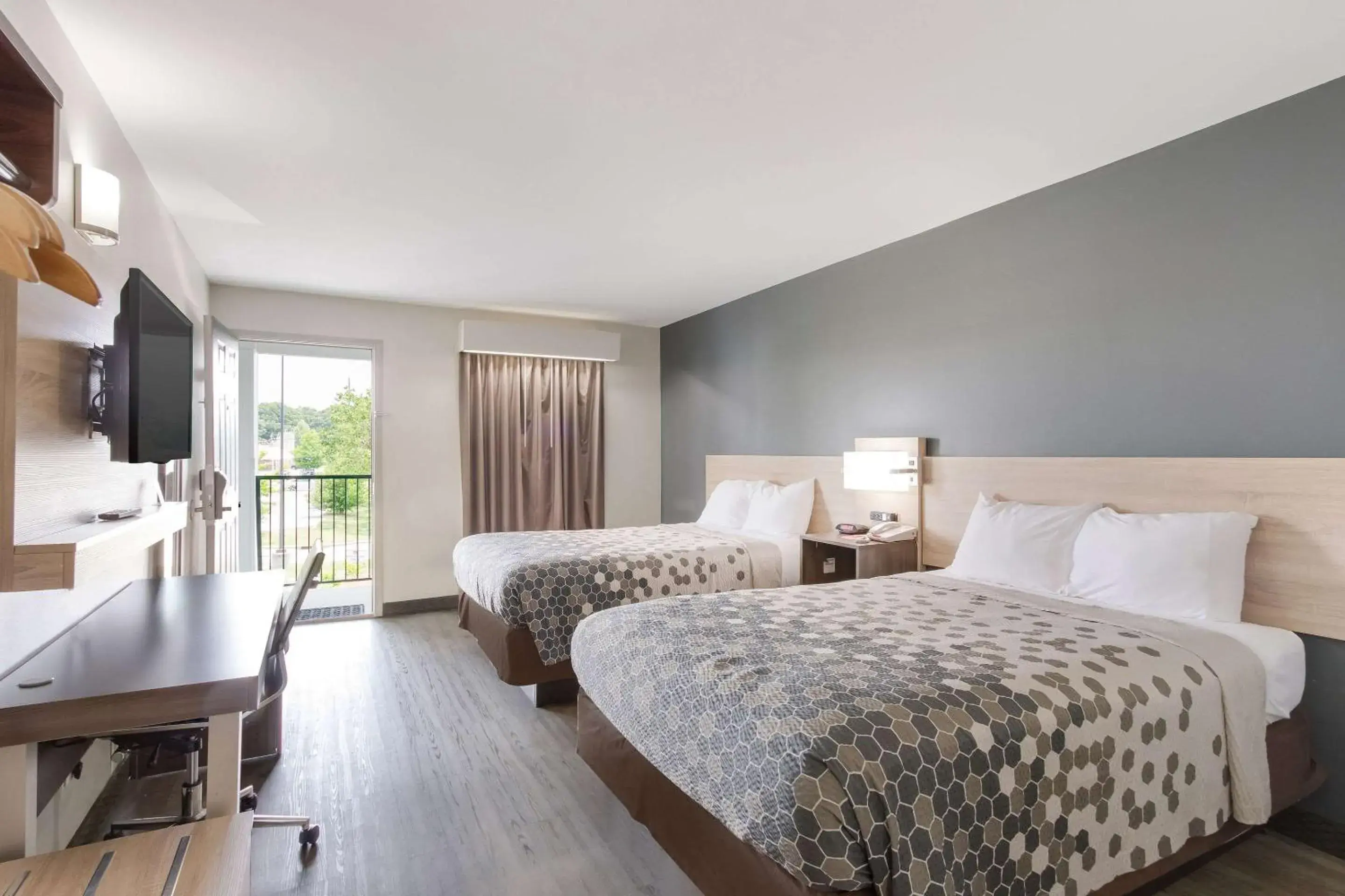 Bedroom, Bed in Econo Lodge Greenville near University Bedroom, Bed in Econo Lodge Greenville near University