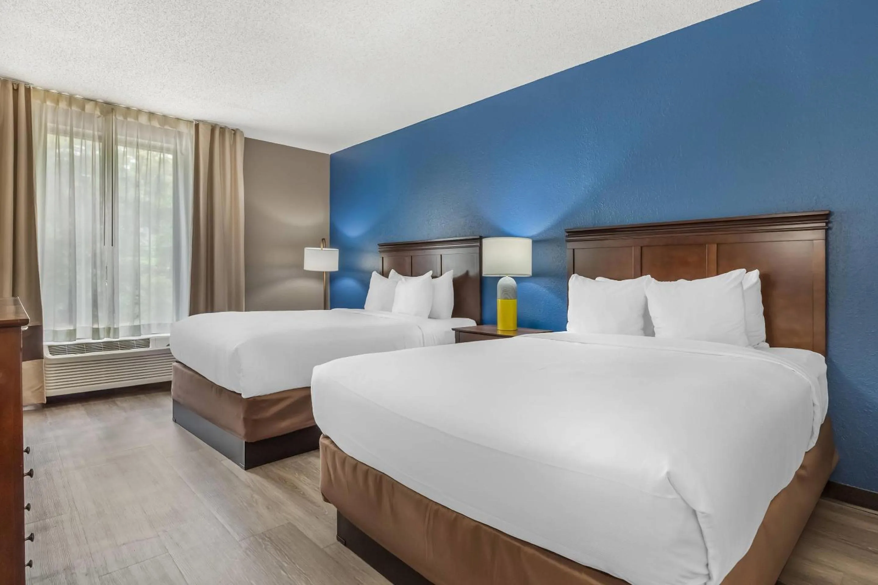 Bedroom, Bed in Comfort Inn Pinehurst - Southern Pines