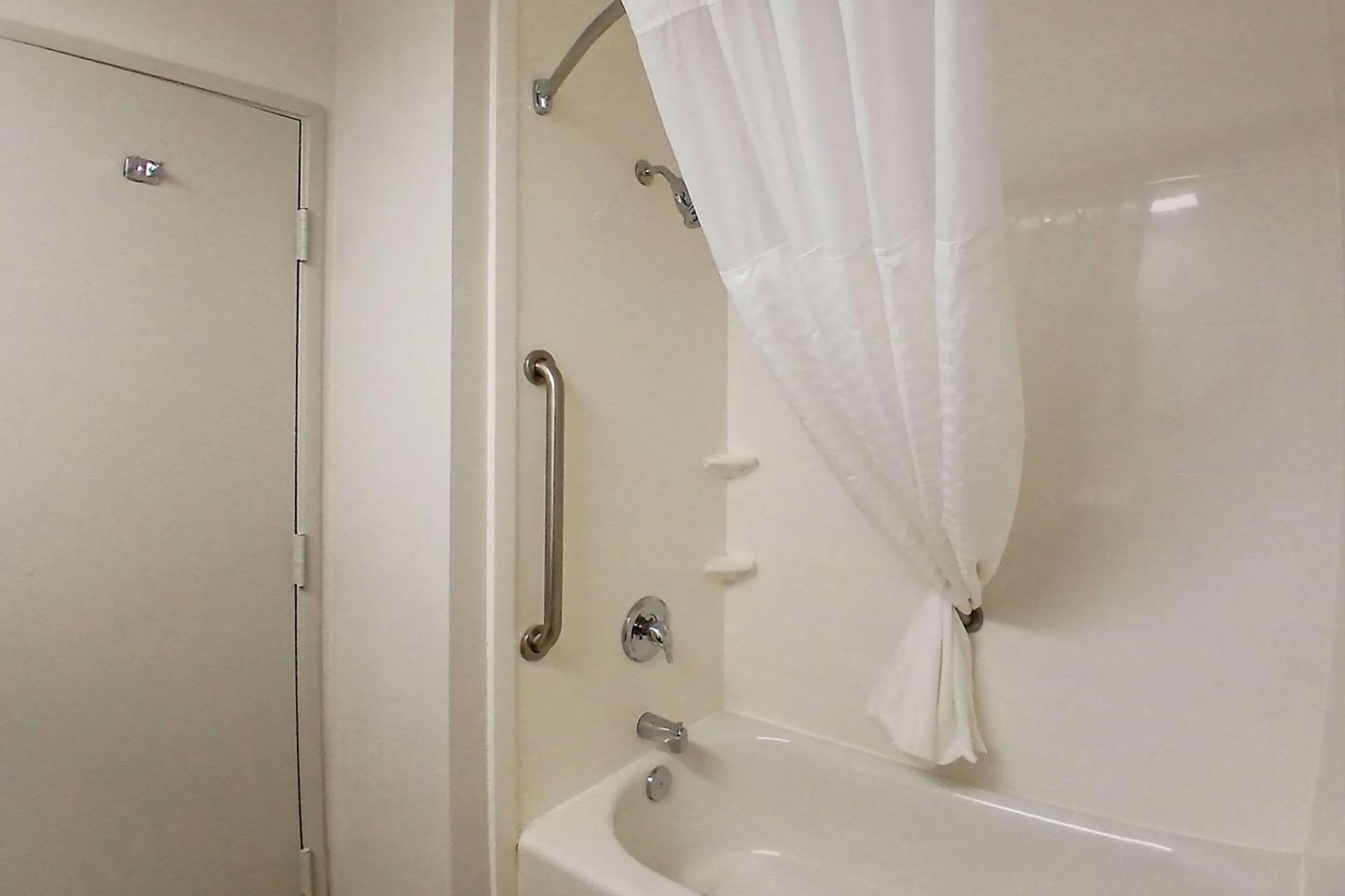 Bedroom in Comfort Inn near Downtown & Blue Ridge PKWY