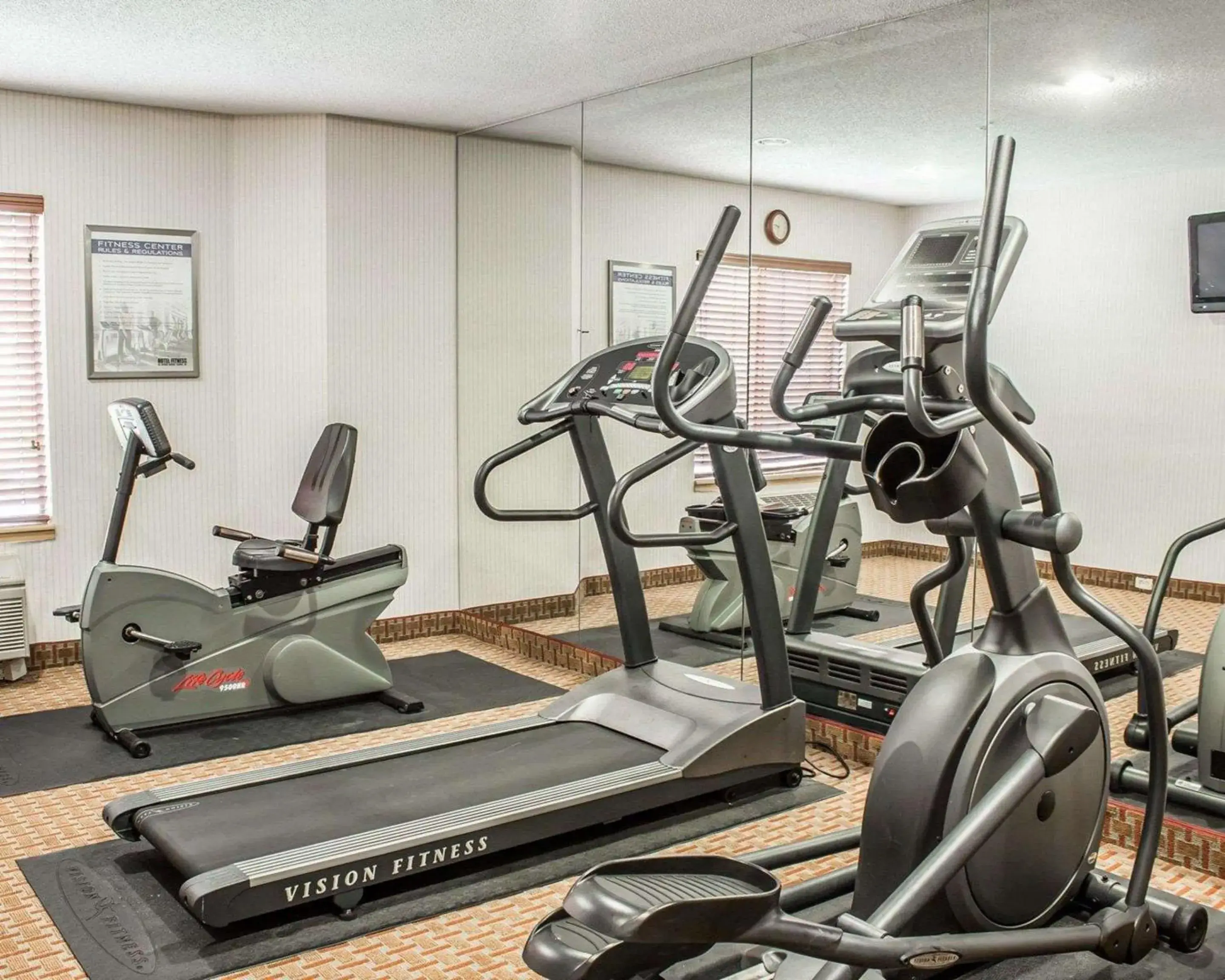 Fitness centre/facilities in Quality Inn & Suites Raleigh North Fitness centre/facilities in Quality Inn & Suites Raleigh North