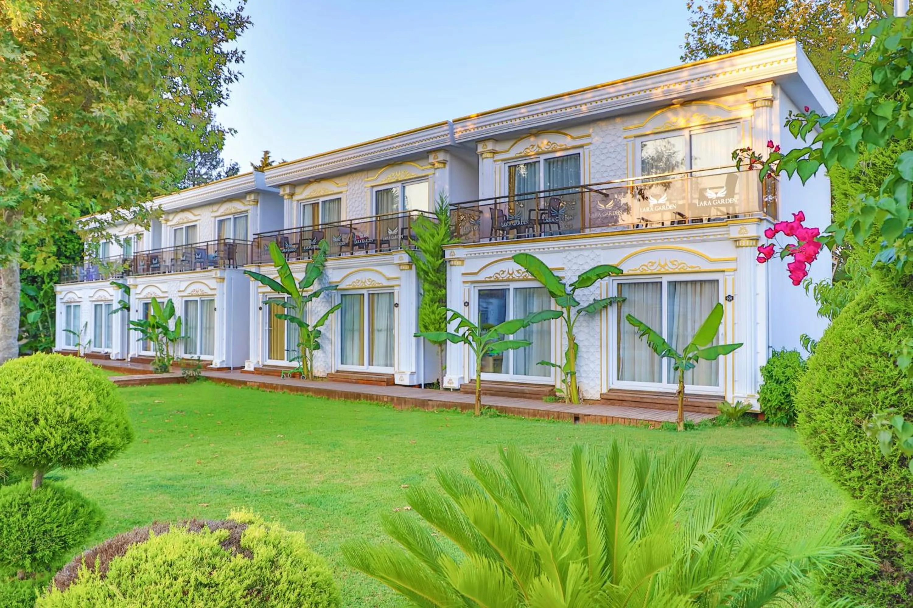 Massage in Lara Garden Hotel