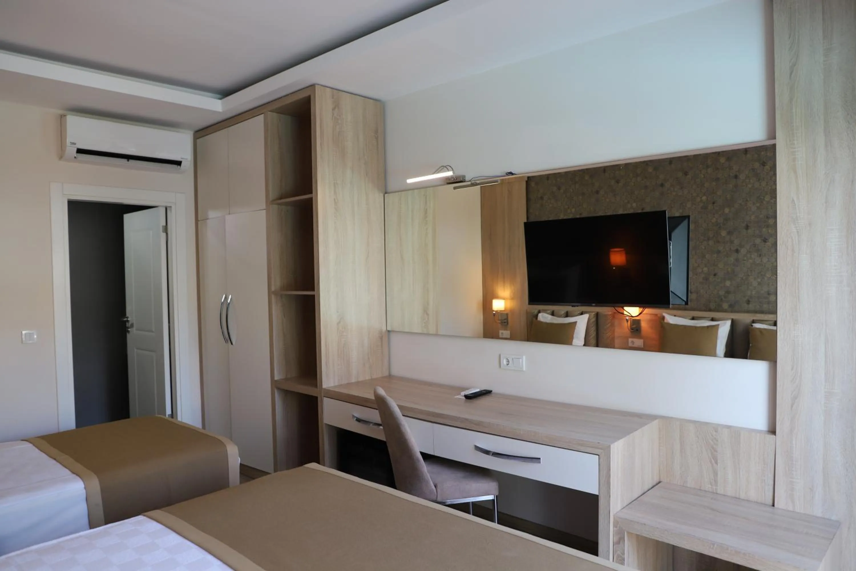 Massage in Lara Garden Hotel