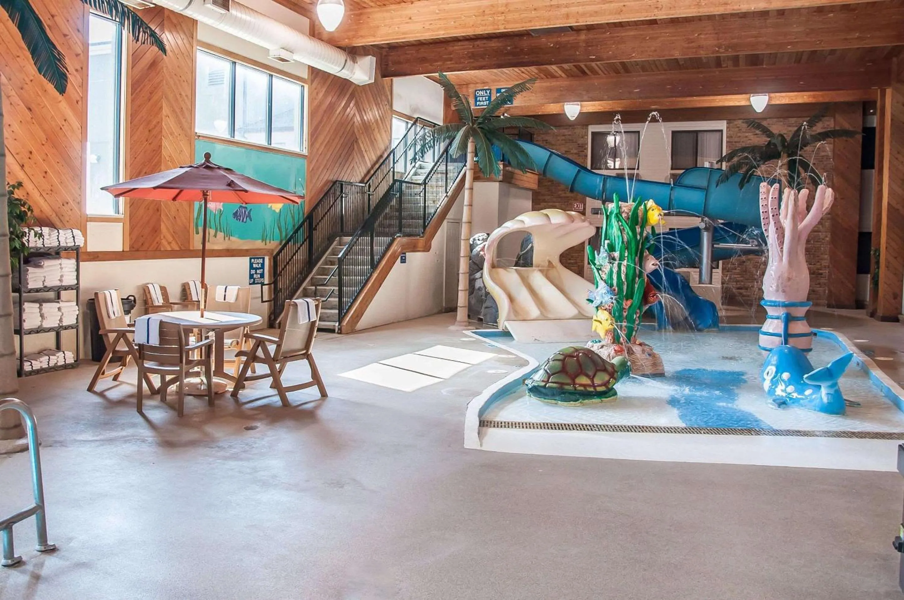 Aqua park in Comfort Inn Dickinson