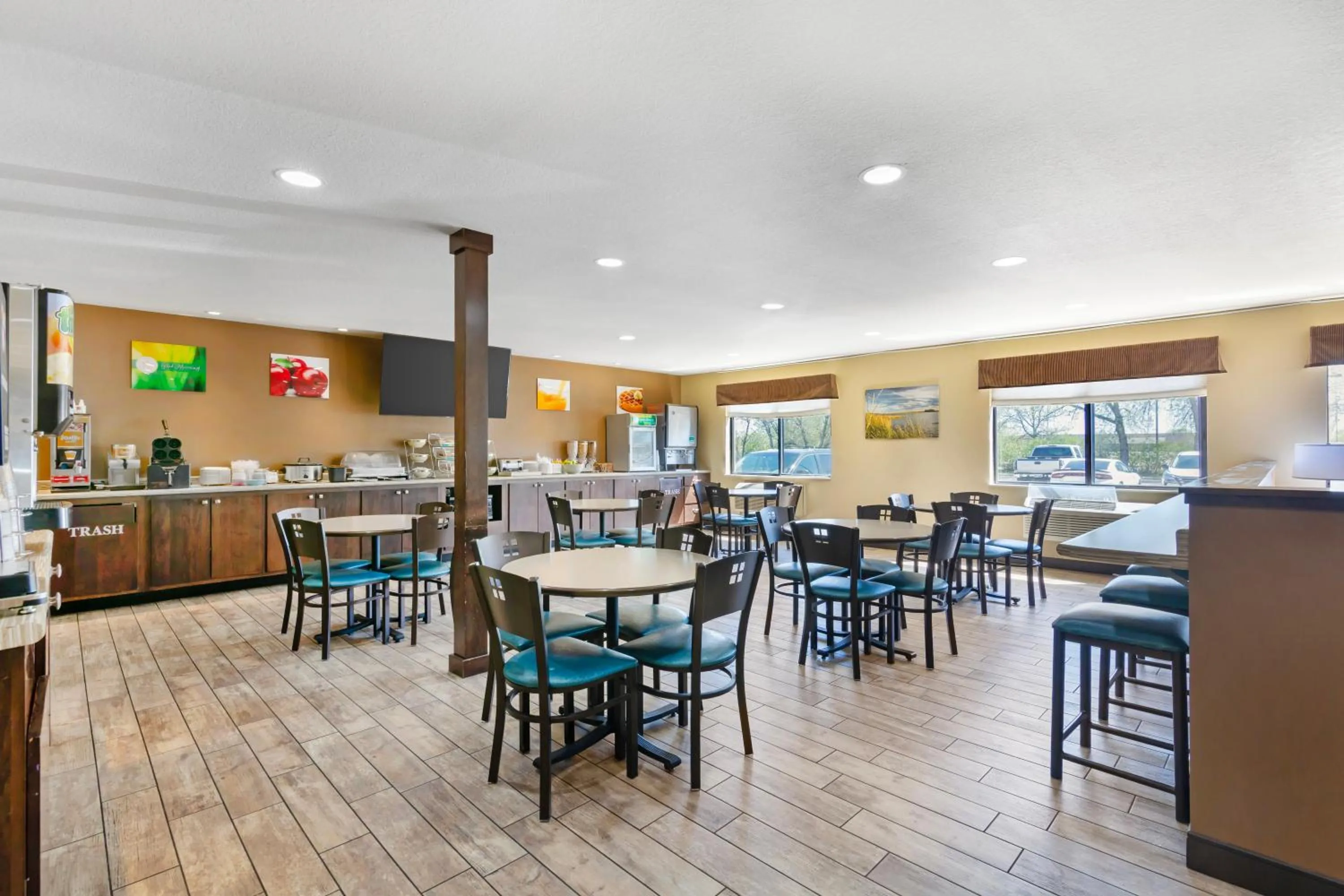 Breakfast in Quality Inn Columbia Mall