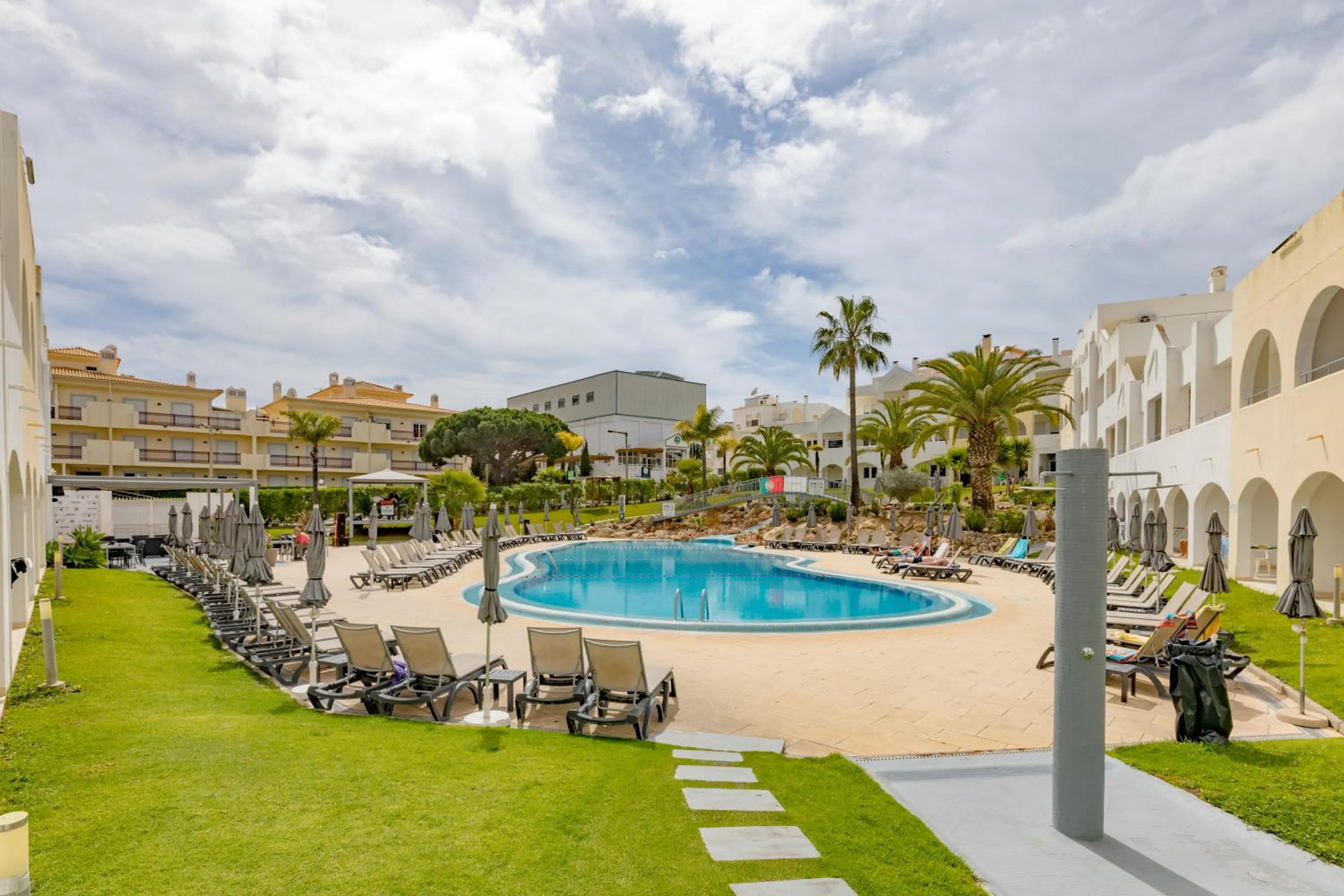 Swimming pool in Natura Algarve Club