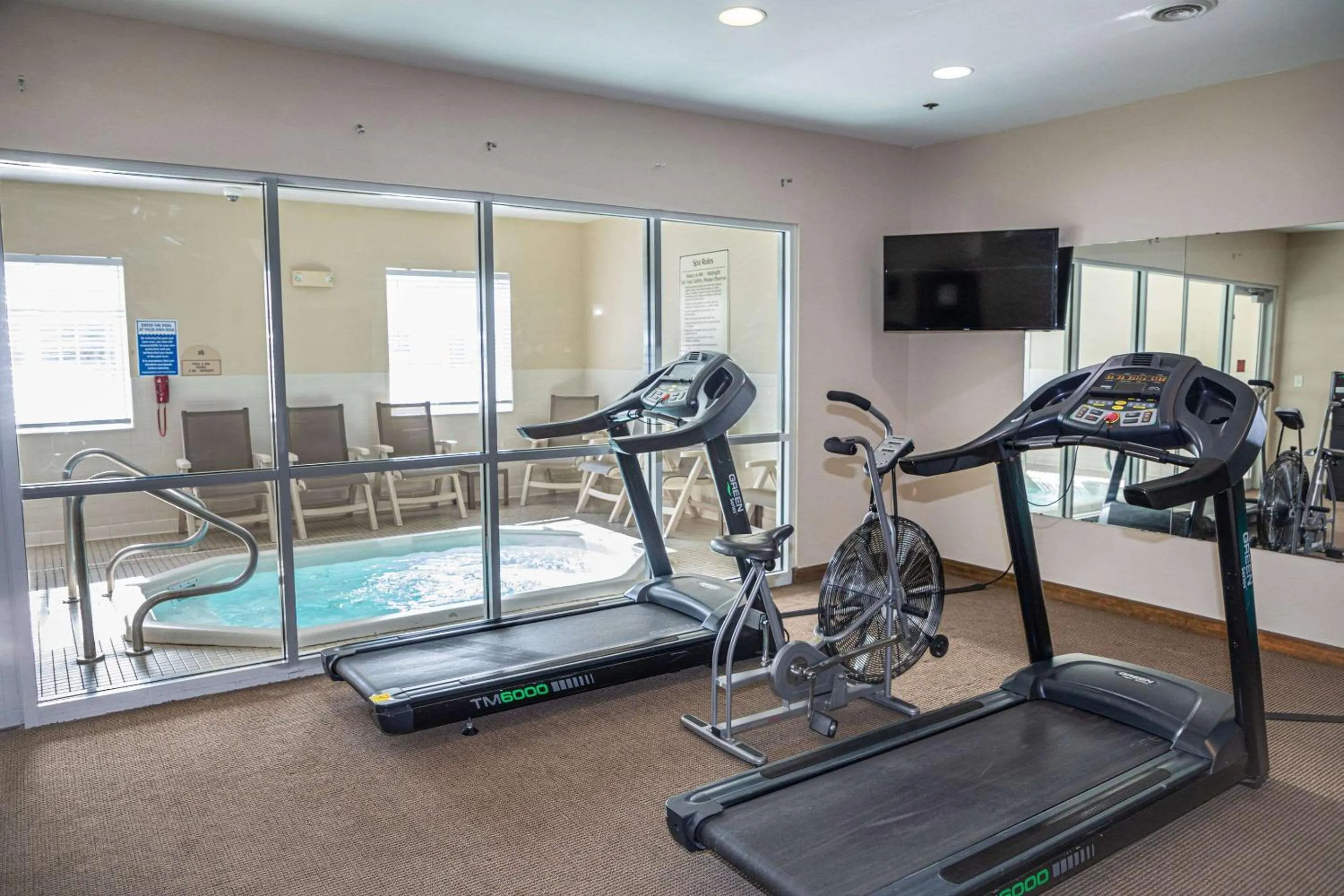 Fitness centre/facilities in MainStay Suites Fargo - I-94 Medical Center