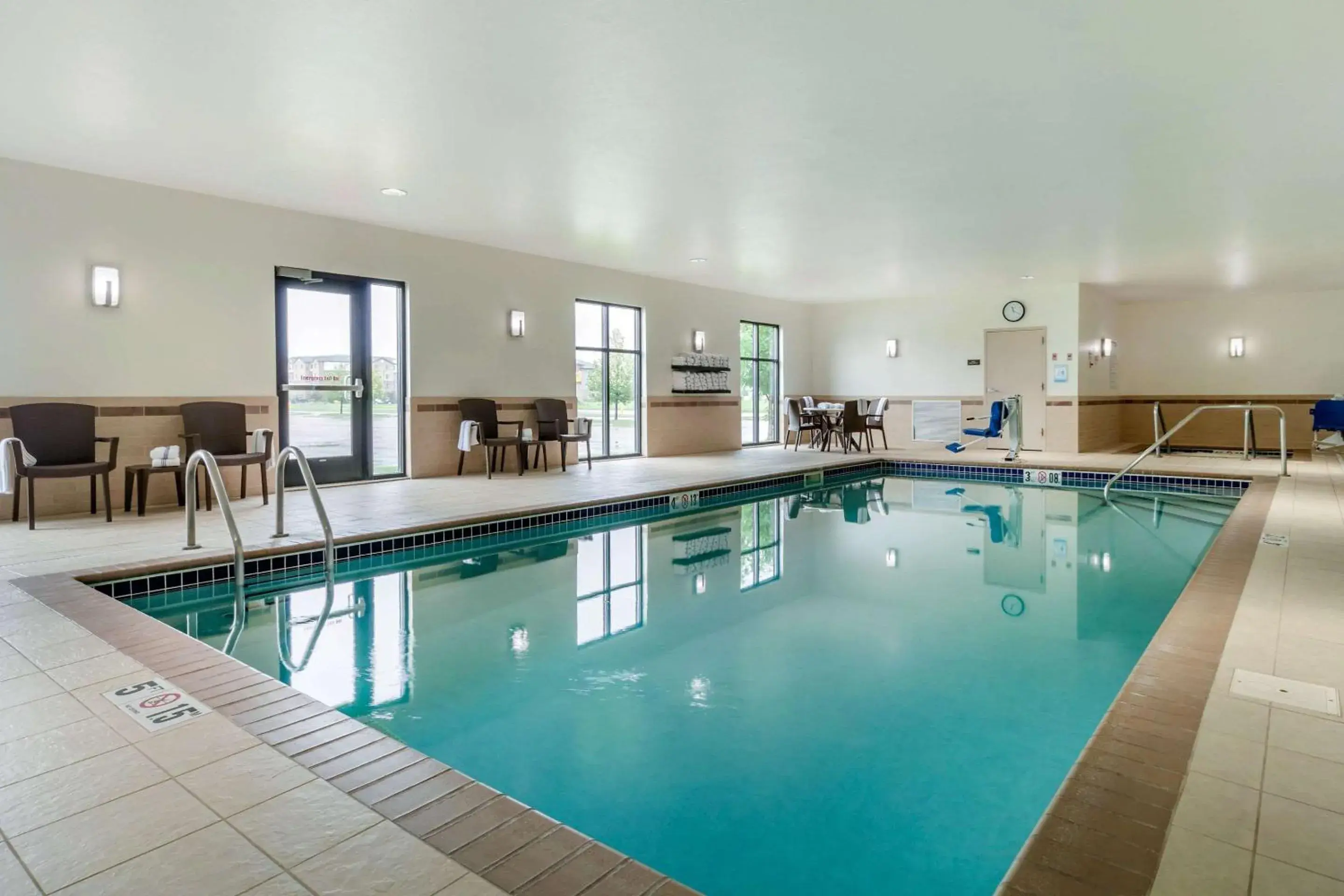 Swimming pool in Sleep Inn & Suites Grand Forks Near Alerus Center Swimming pool in Sleep Inn & Suites Grand Forks Near Alerus Center