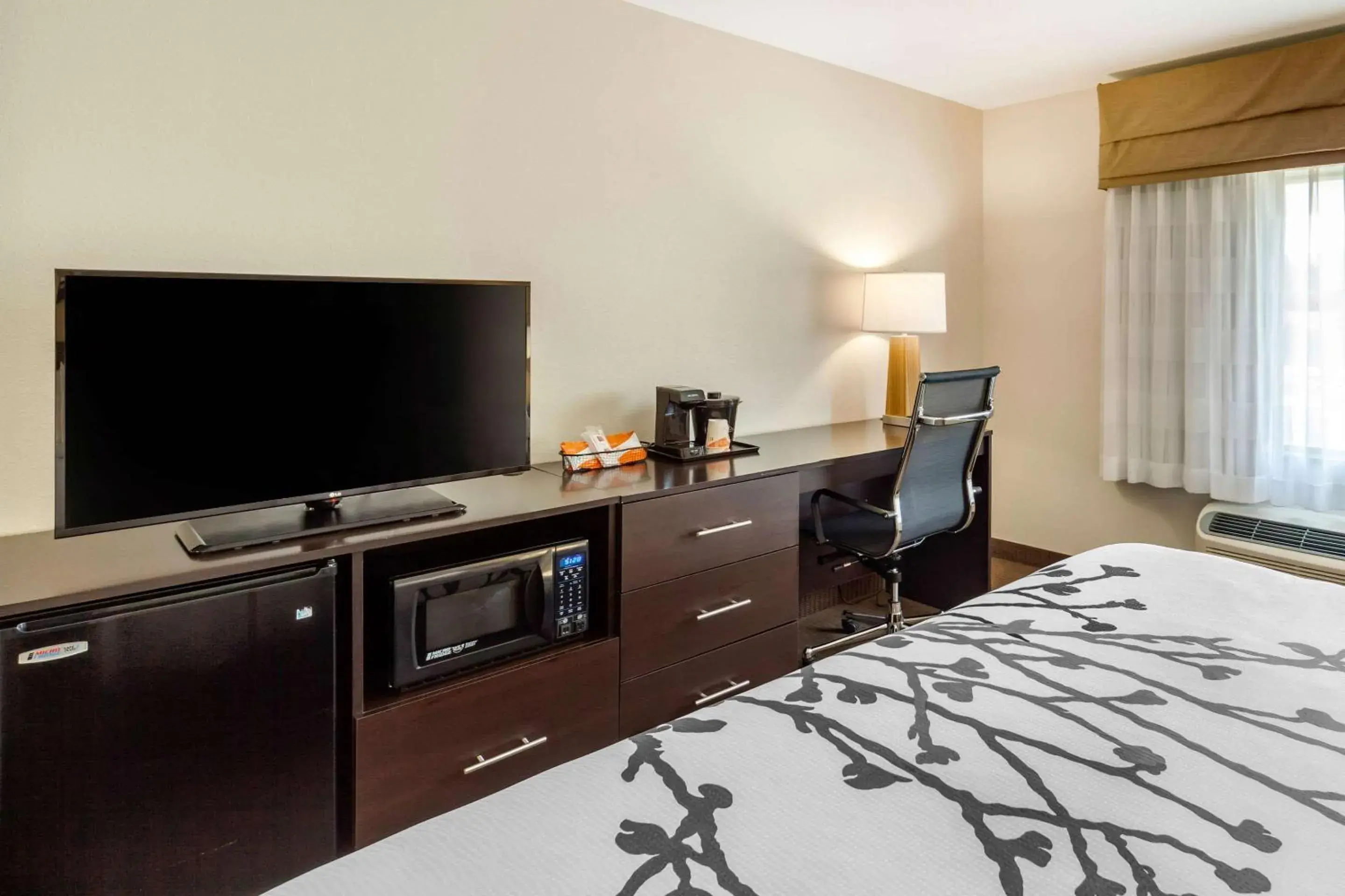 Bedroom, Bed in Sleep Inn & Suites Fargo Medical Center Bedroom, Bed in Sleep Inn & Suites Fargo Medical Center