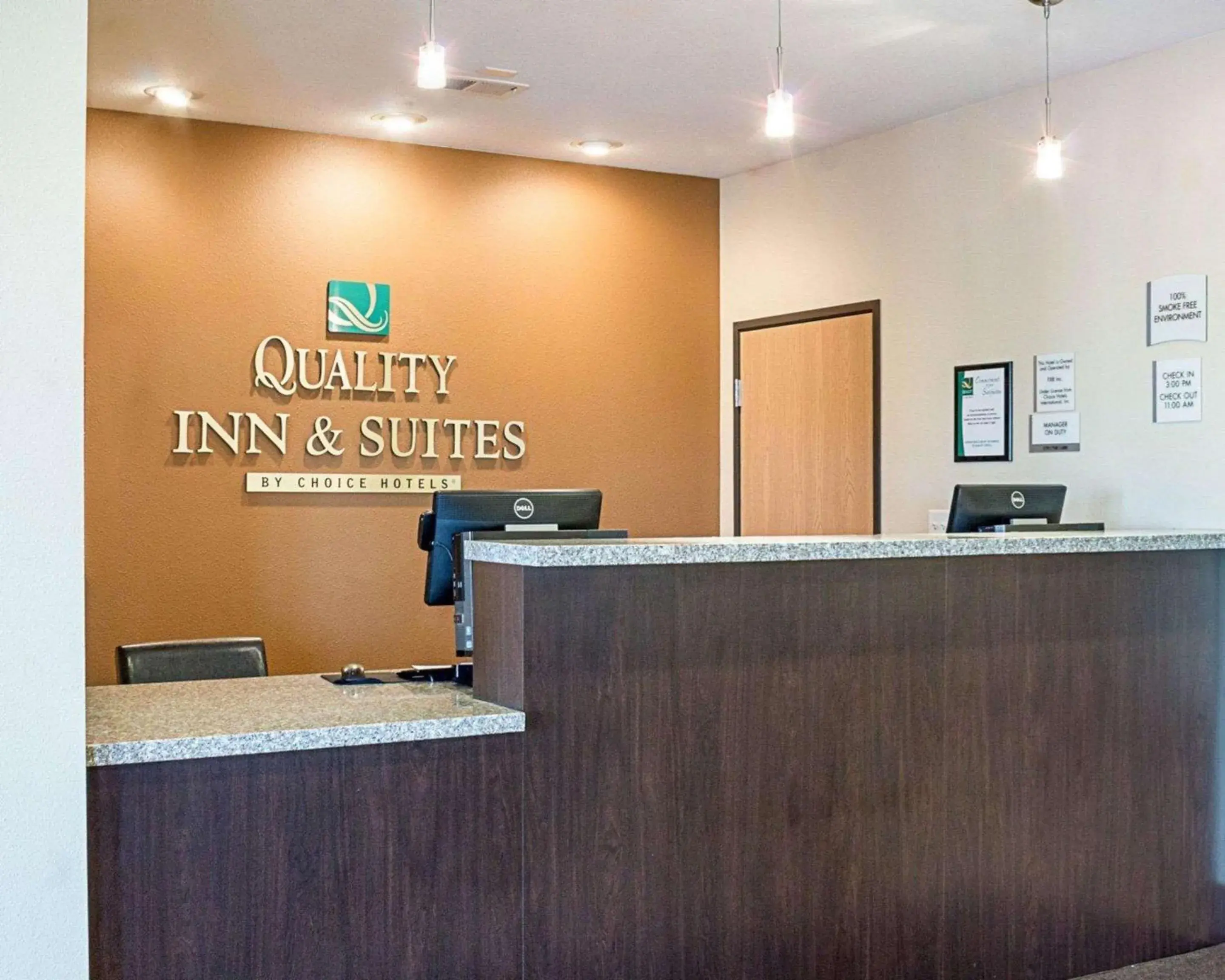 Lobby or reception in Quality Inn & Suites Minot North Lobby or reception in Quality Inn & Suites Minot North
