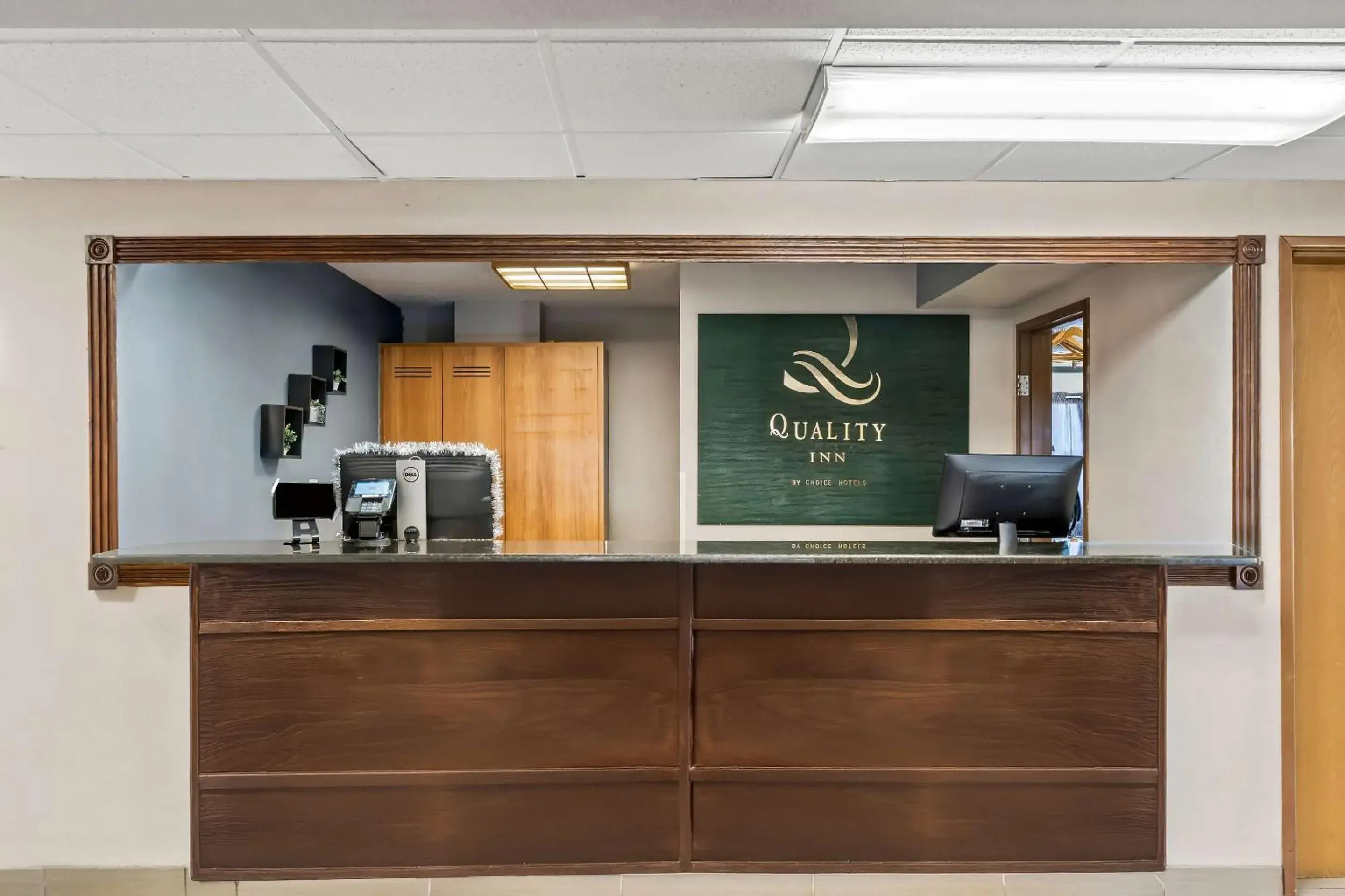 Lobby or reception in Quality Inn Sidney I-80 Lobby or reception in Quality Inn Sidney I-80