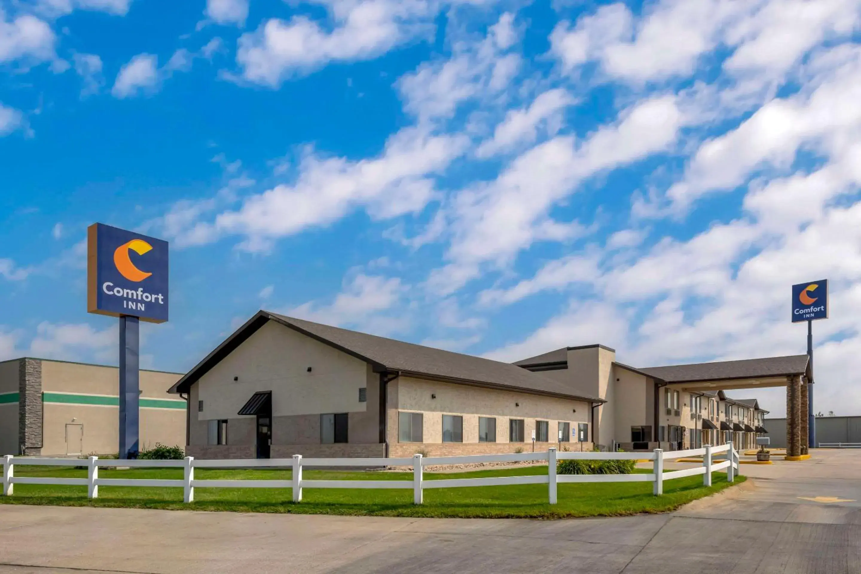 Property building in Comfort Inn Lexington Property building in Comfort Inn Lexington