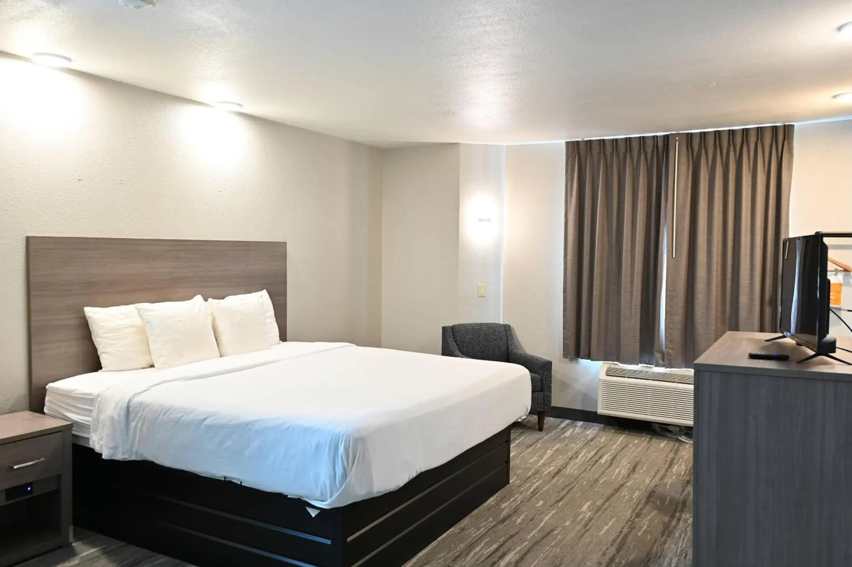 Bedroom, Bed in Rodeway Inn Bedroom, Bed in Rodeway Inn