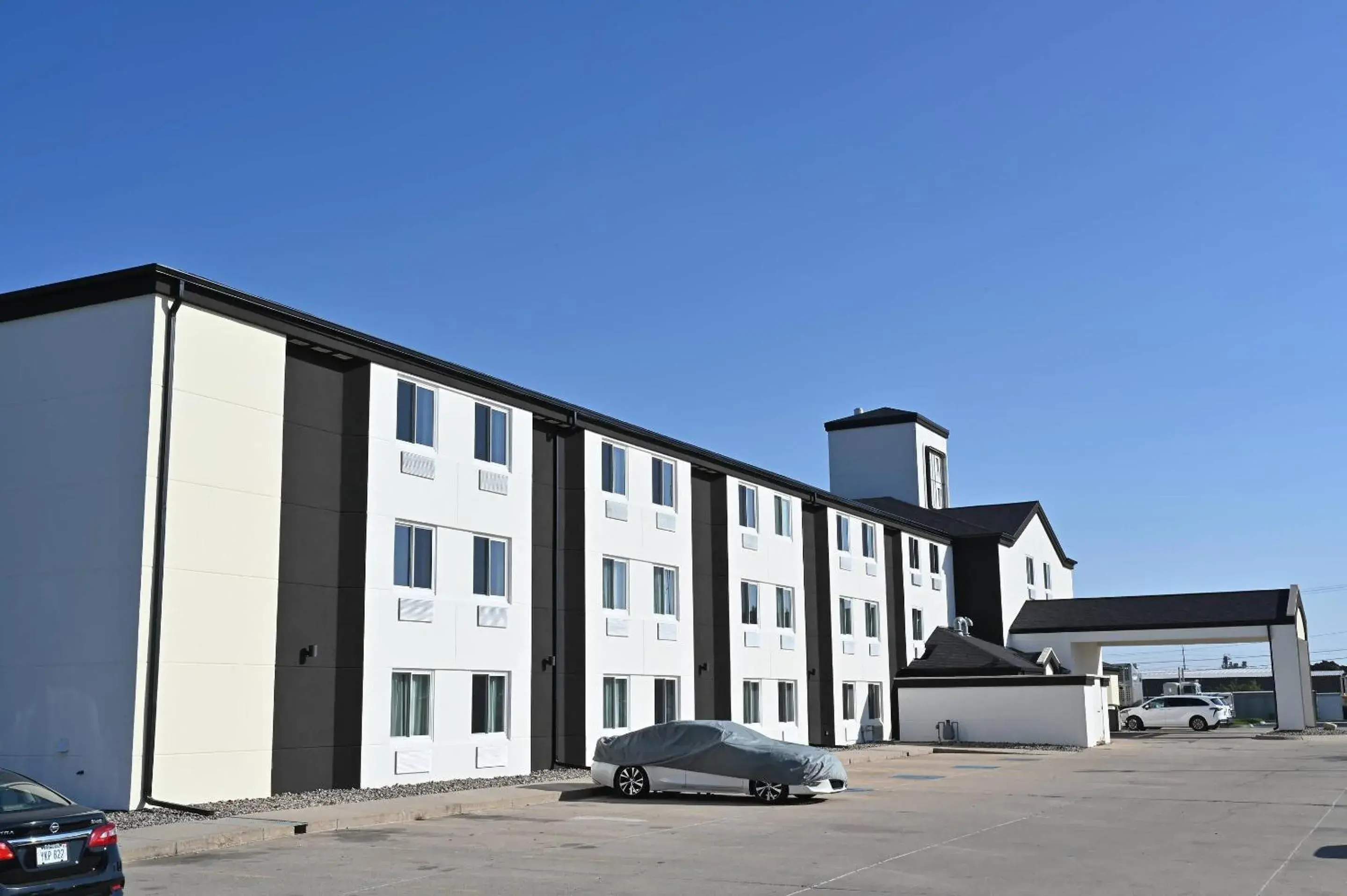 Property building in Rodeway Inn Property building in Rodeway Inn