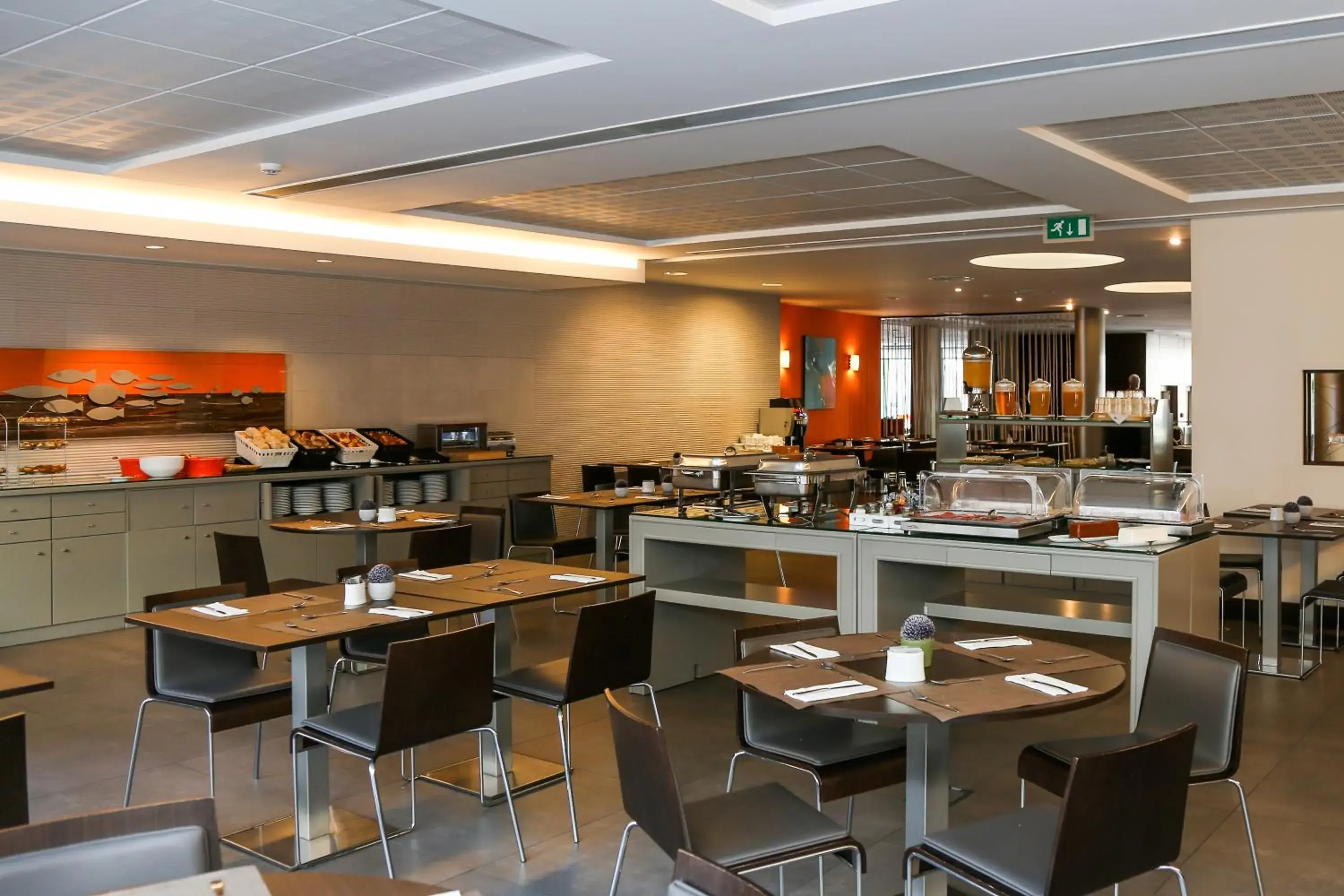 Restaurant/places to eat in Hotel Praia Restaurant/places to eat in Hotel Praia