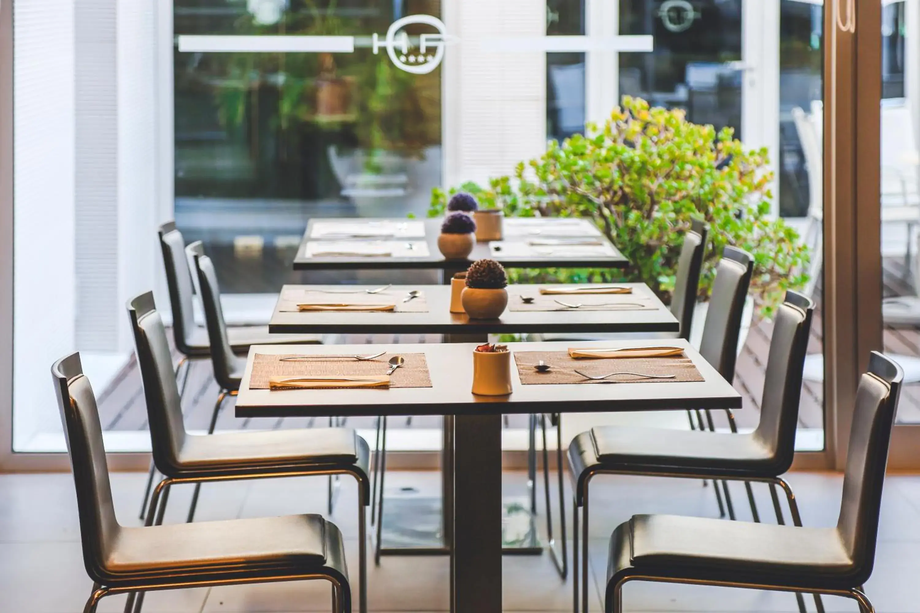 Restaurant/places to eat in Hotel Praia Restaurant/places to eat in Hotel Praia